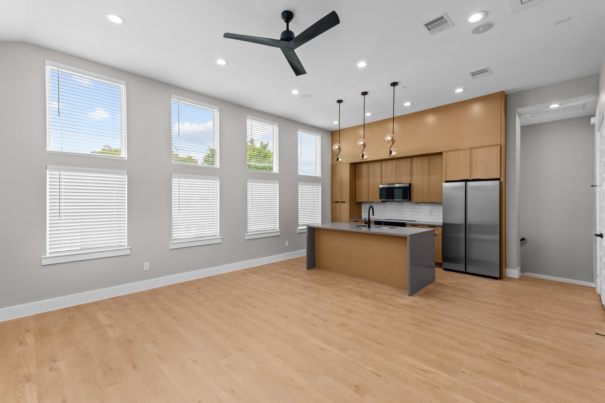 3523 Hadley Street Property Photo 5
