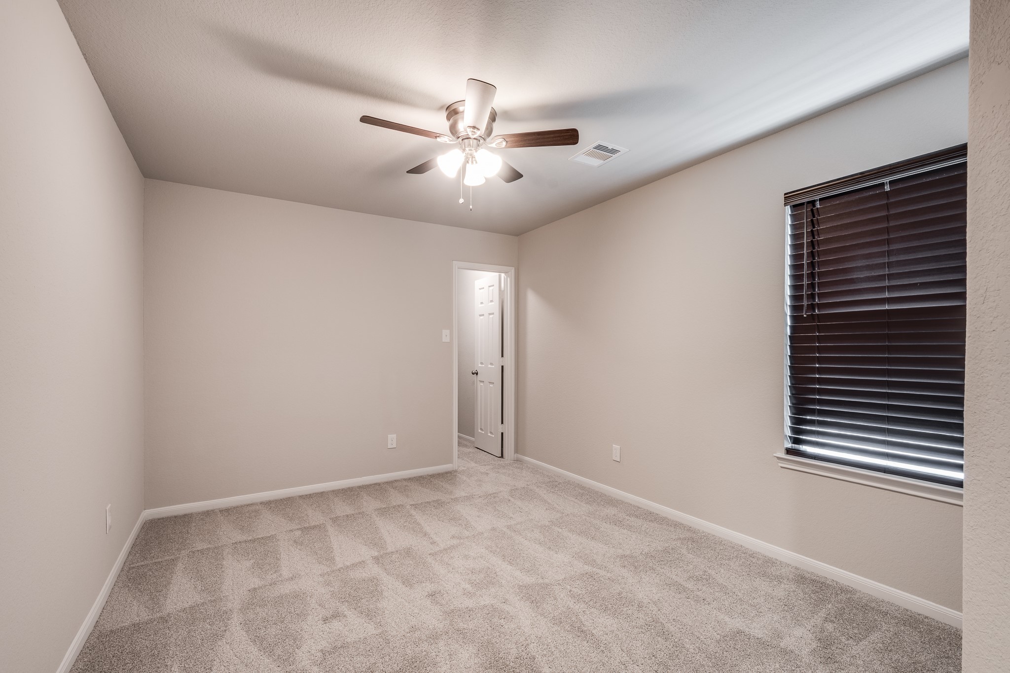 4323 Lotus Dale Drive Property Photo 25