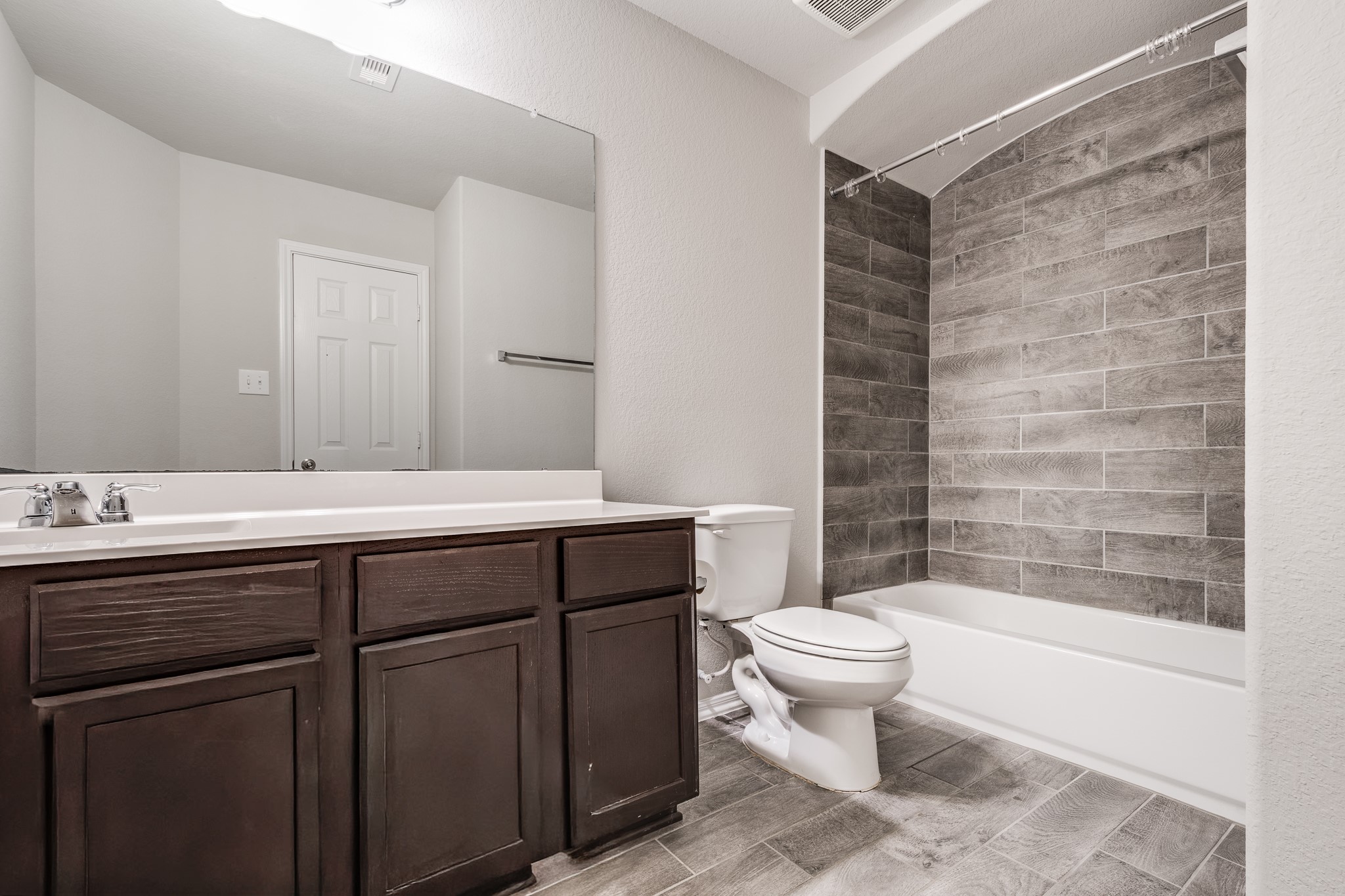 4323 Lotus Dale Drive Property Photo 26