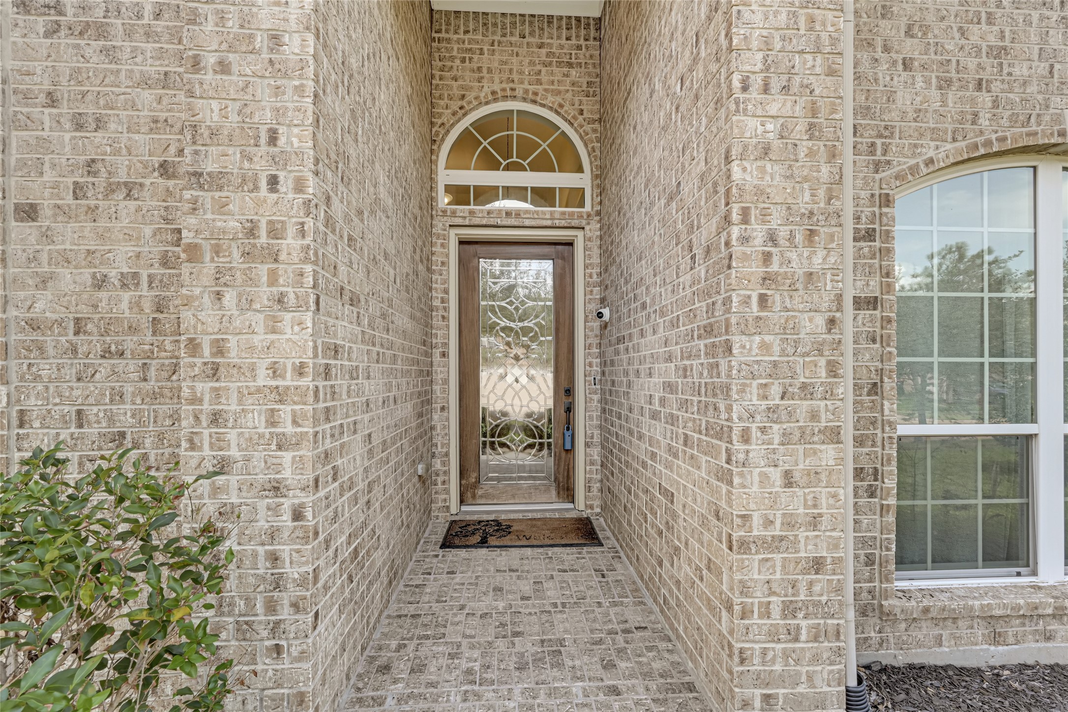 8319 Cape Royal Drive Property Photo 3