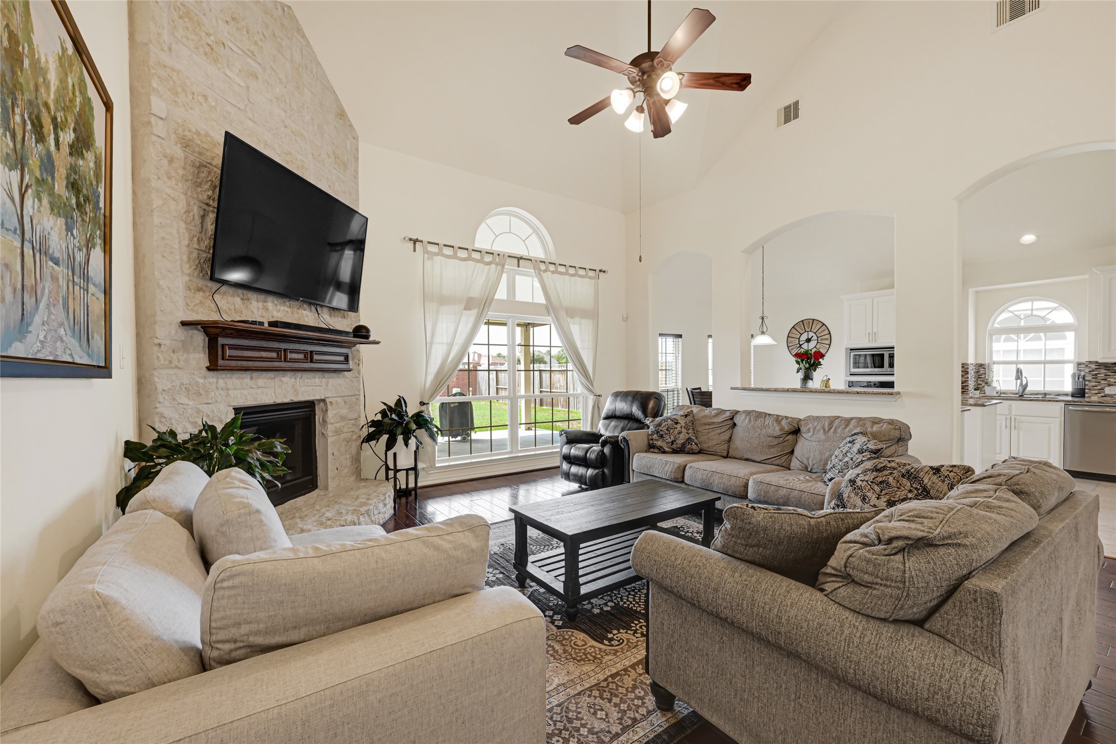 8319 Cape Royal Drive Property Photo 12
