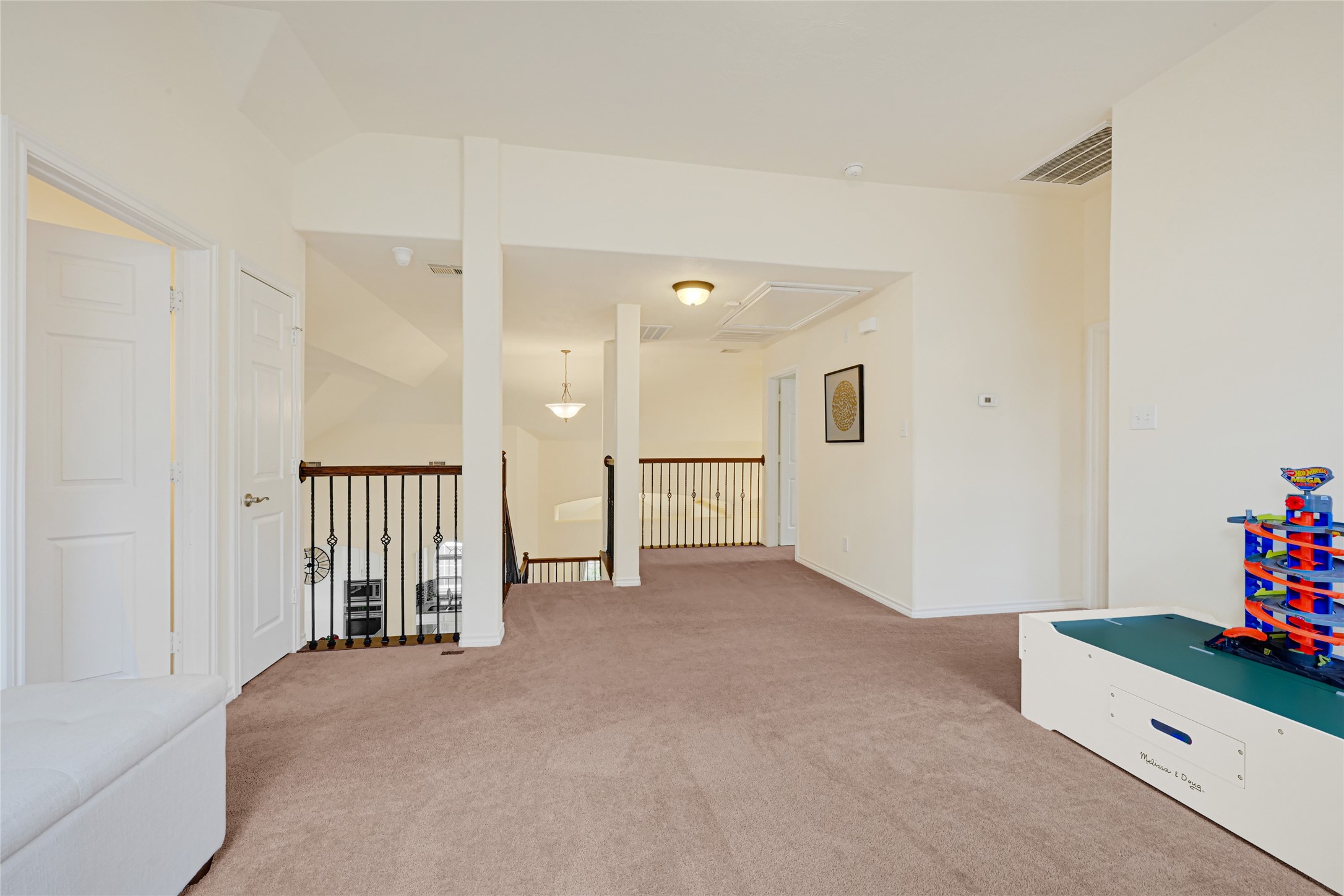 8319 Cape Royal Drive Property Photo 28