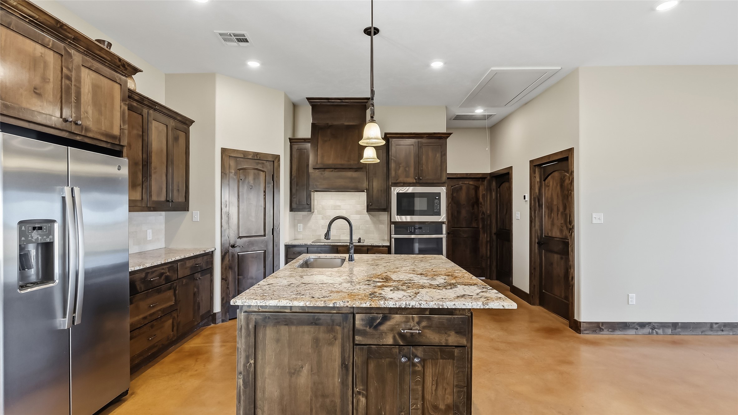 7220 Goehring Road Property Photo 10