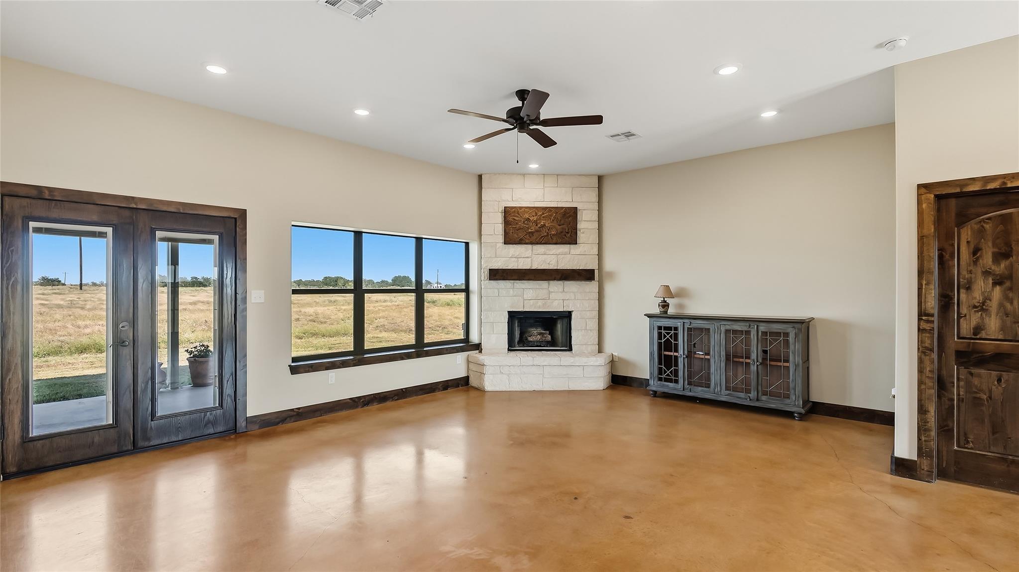 7220 Goehring Road Property Photo 14