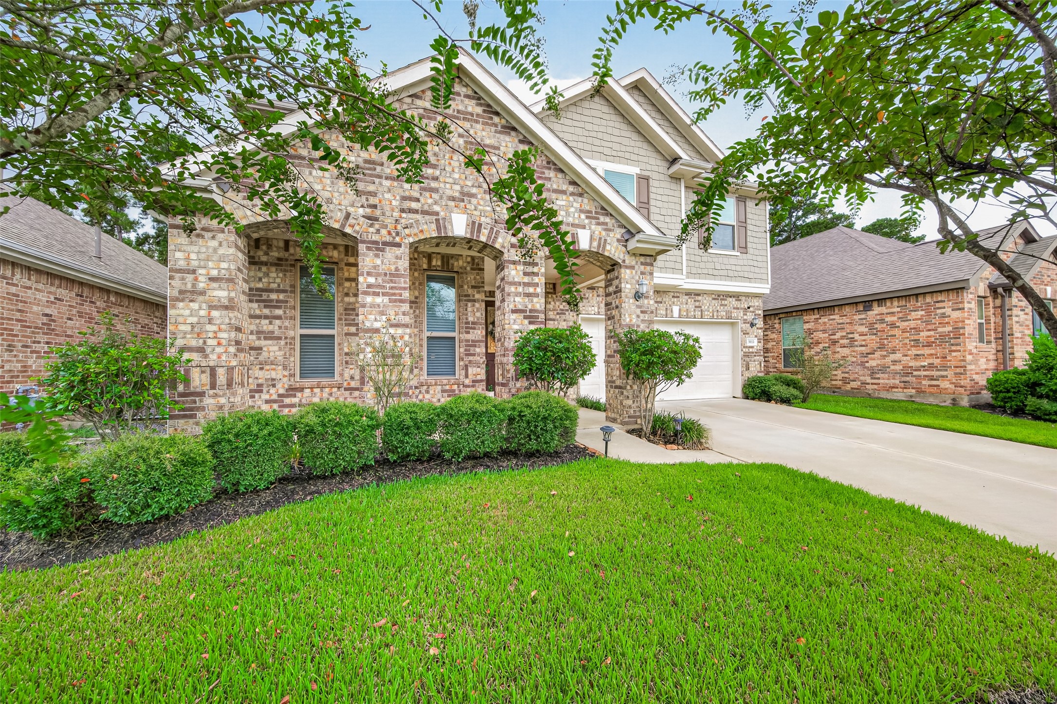 3933 Eagle Nest Lake Lane Property Photo 2