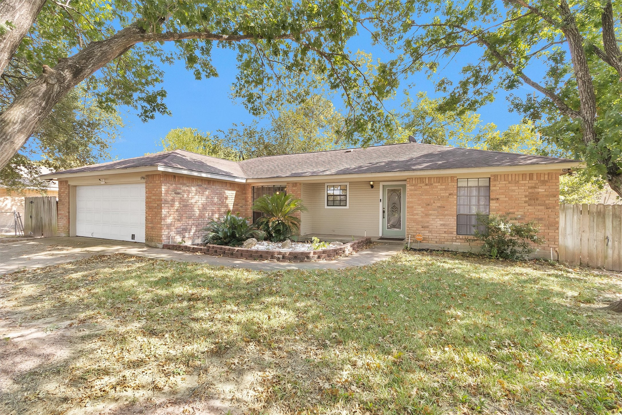 1706 Shawnee Street Property Photo