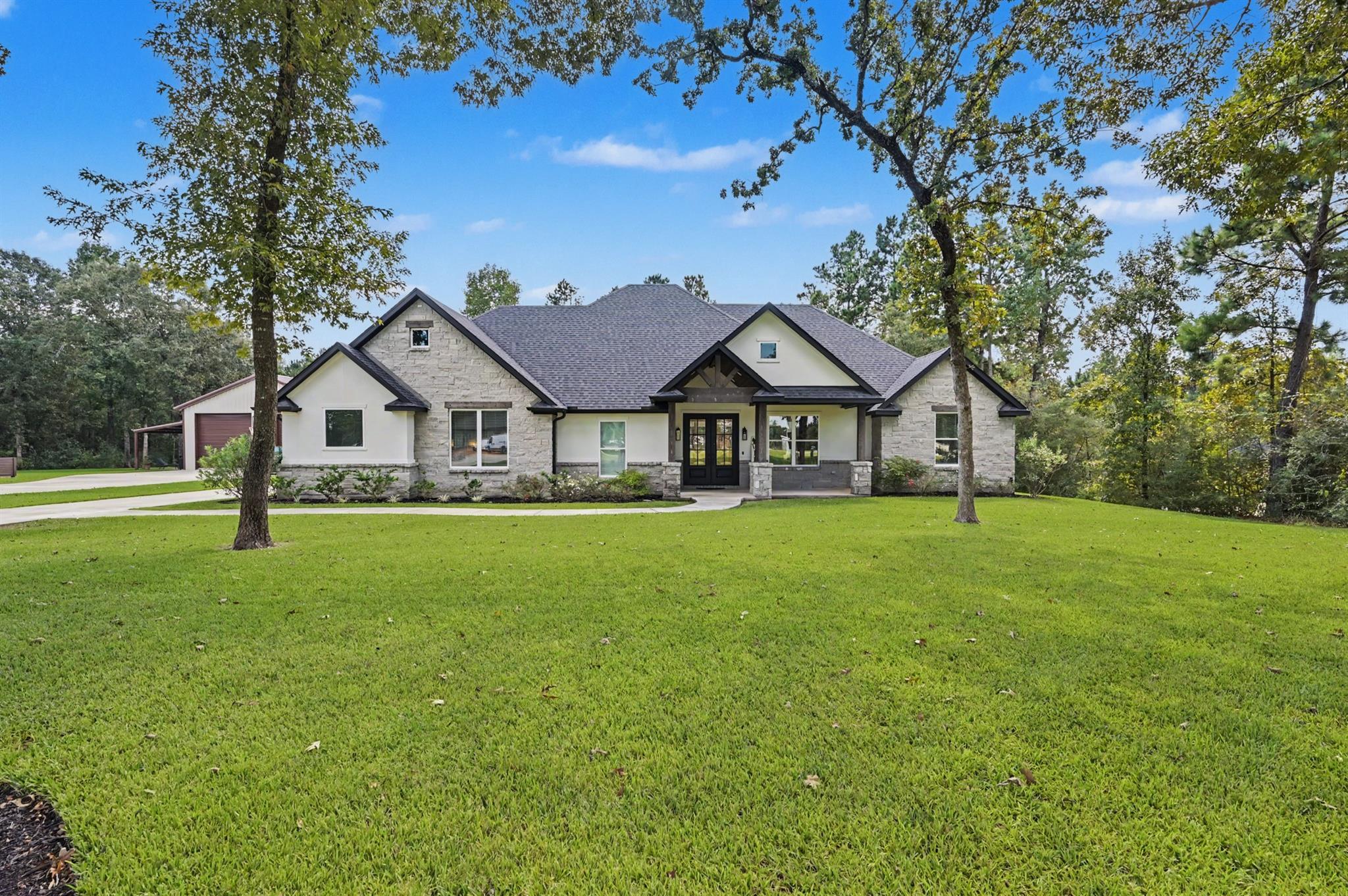 7093 Texas Trace Property Photo 1