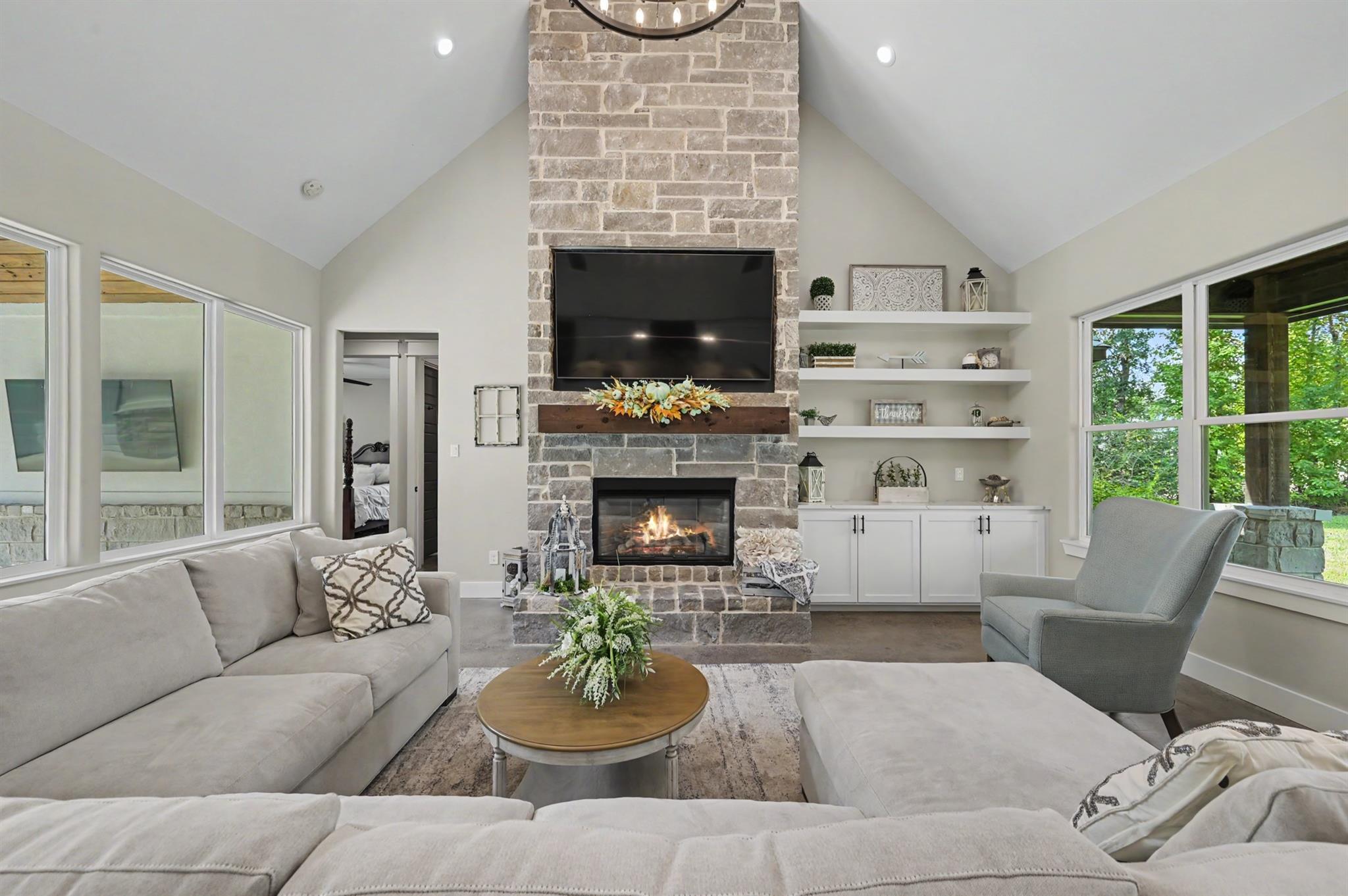 7093 Texas Trace Property Photo 7