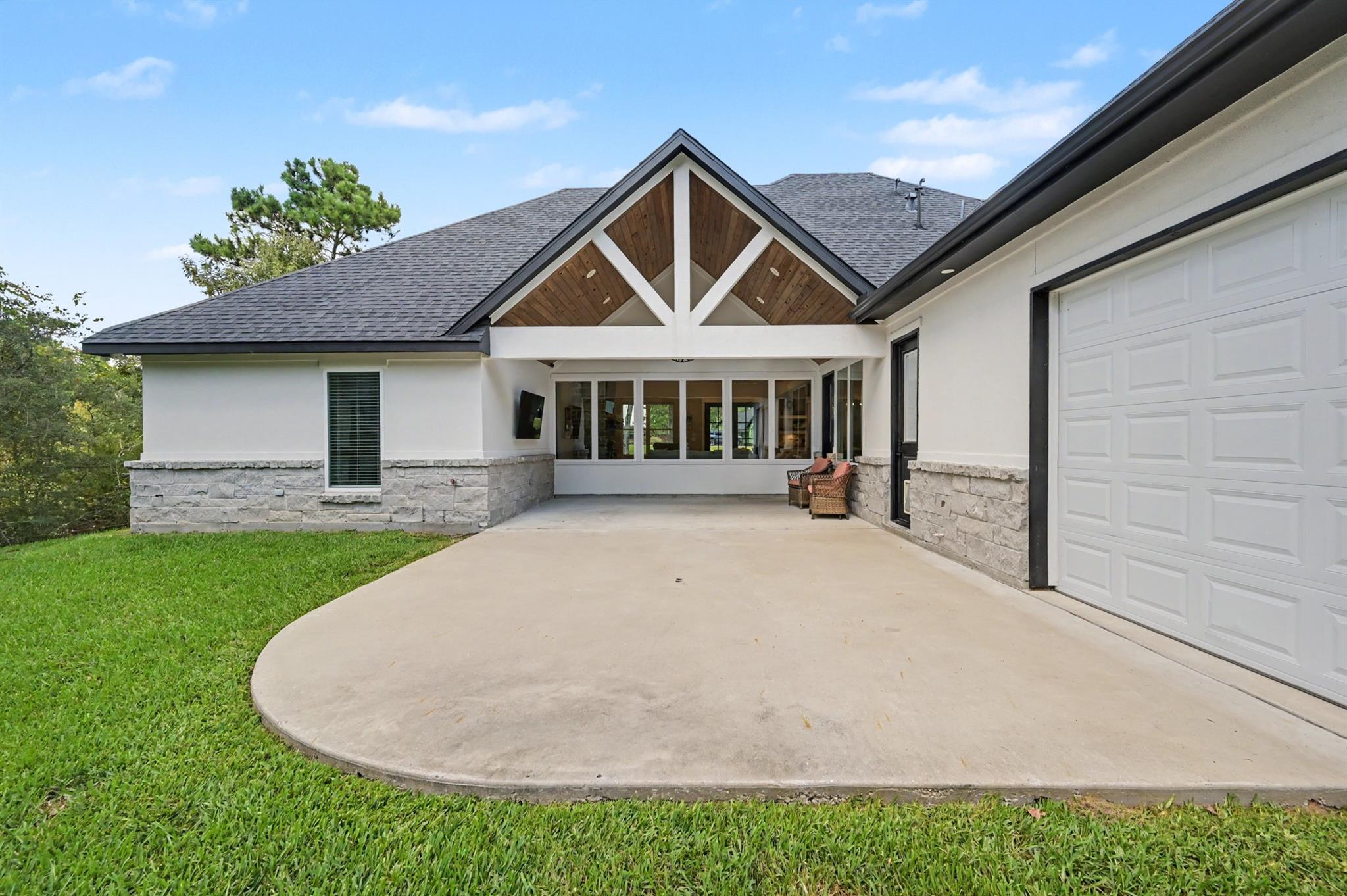 7093 Texas Trace Property Photo 34