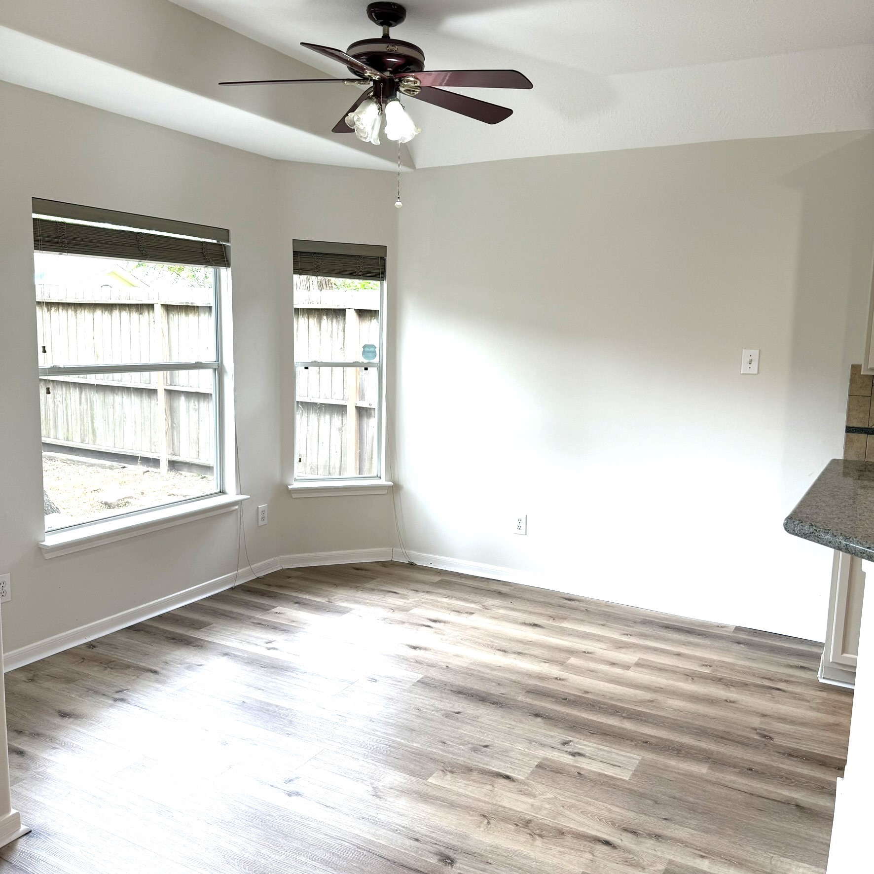 2203 Blossom Creek Trail Property Photo 4