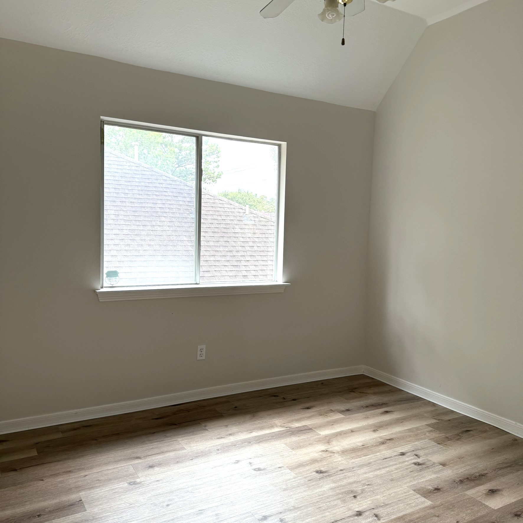 2203 Blossom Creek Trail Property Photo 15