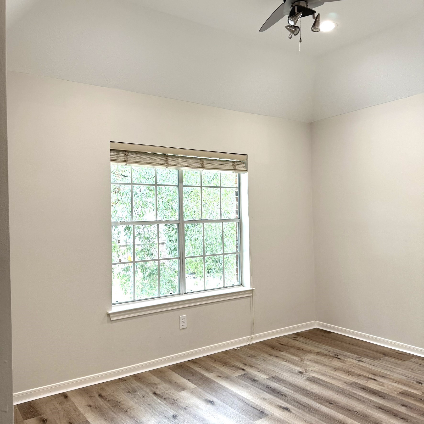 2203 Blossom Creek Trail Property Photo 16