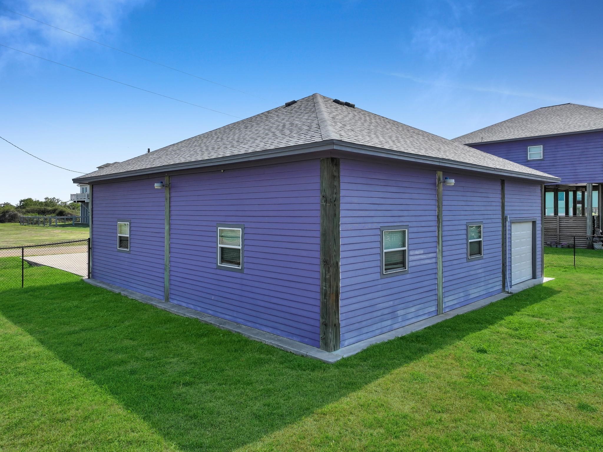 204 New Orleans Property Photo 16