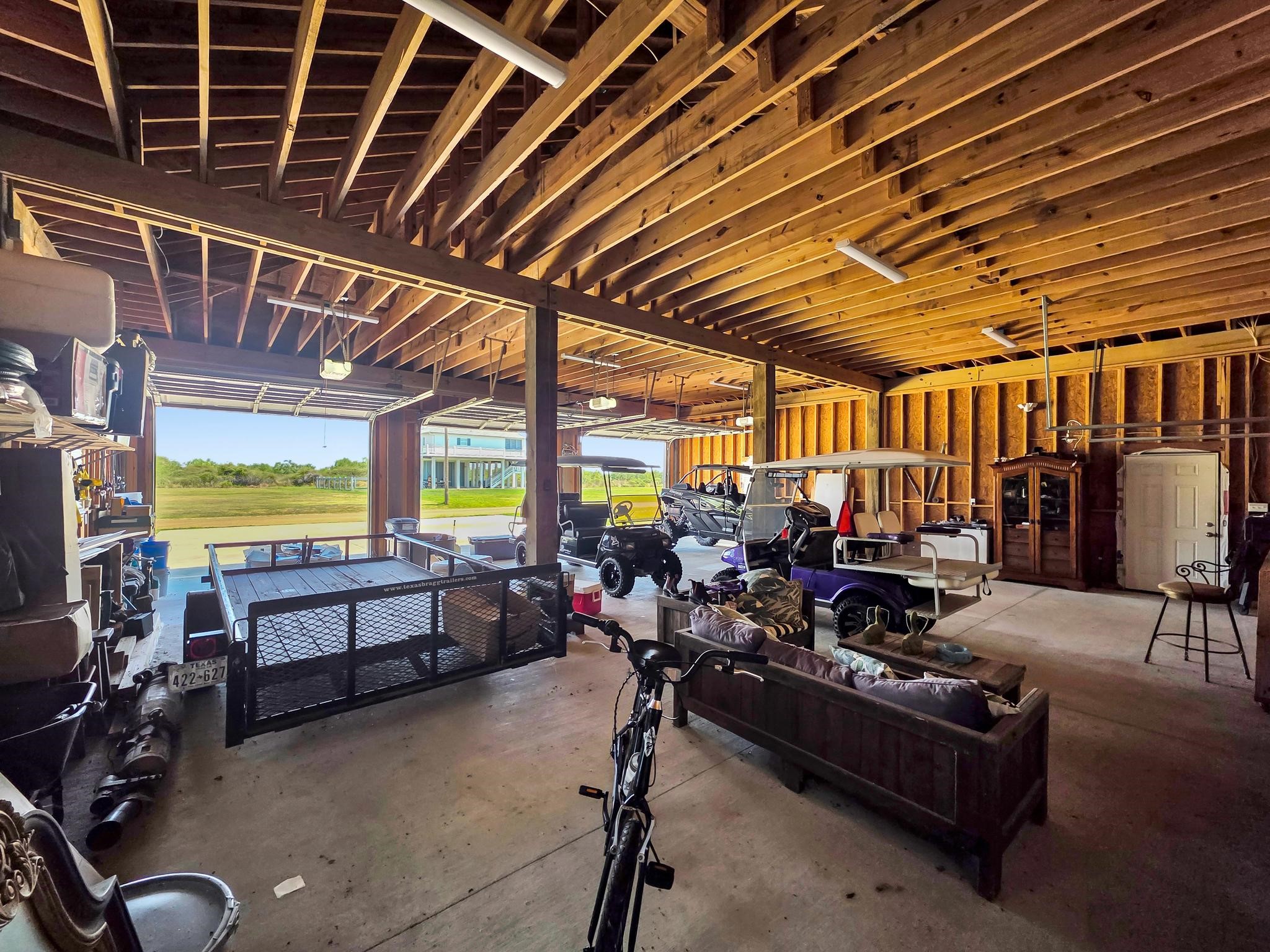 204 New Orleans Property Photo 22