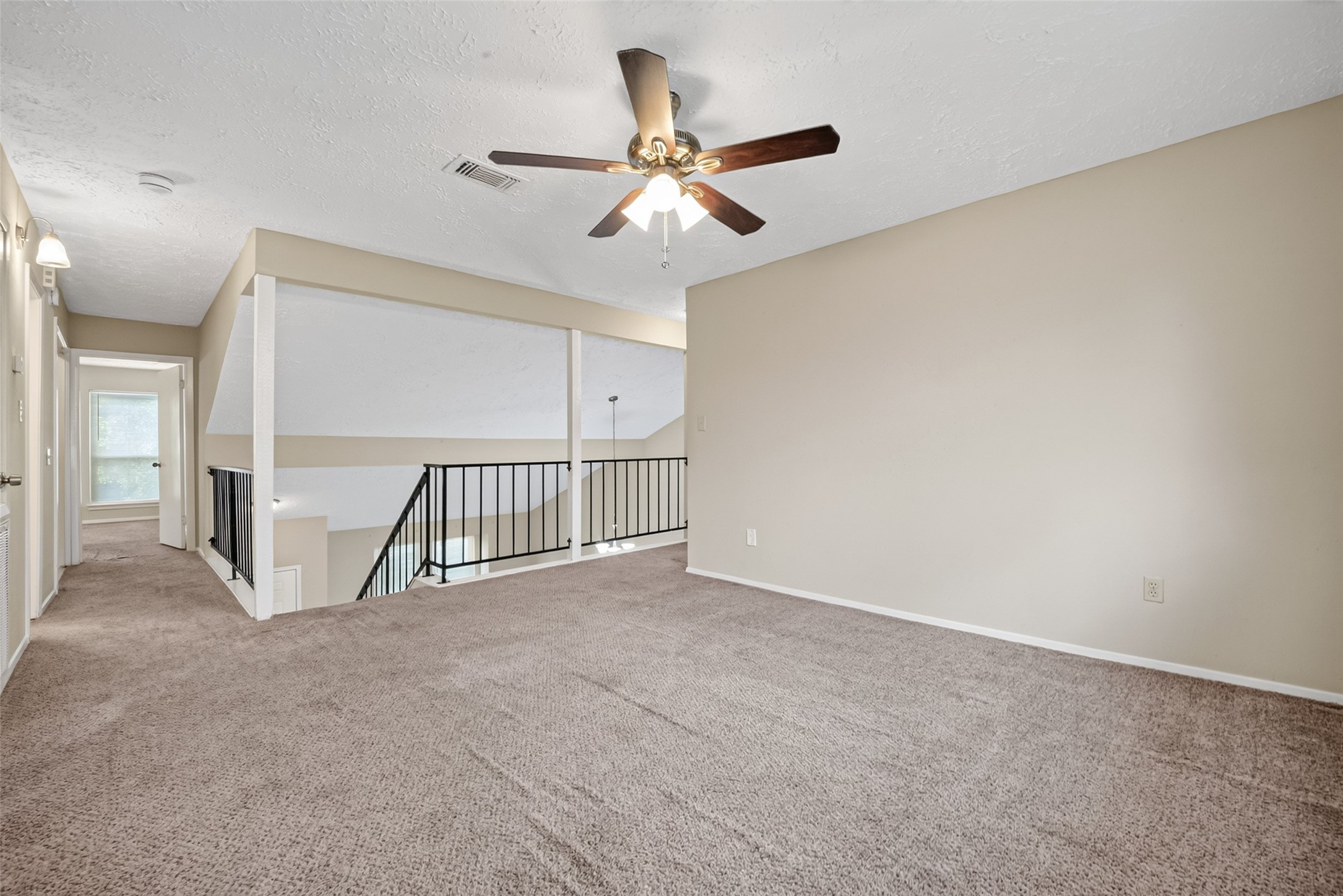 13606 Pecan Oak Drive Property Photo 12