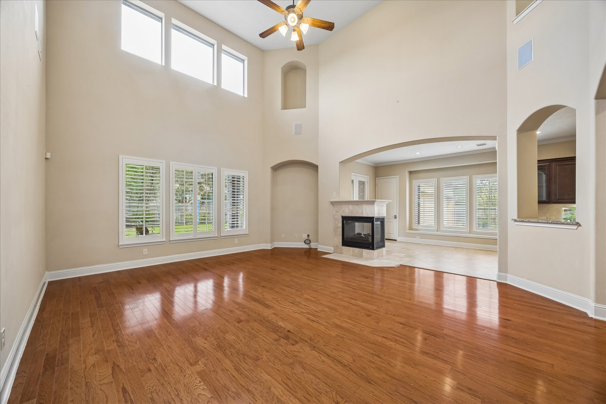 4506 Beacon View Court Property Photo 11