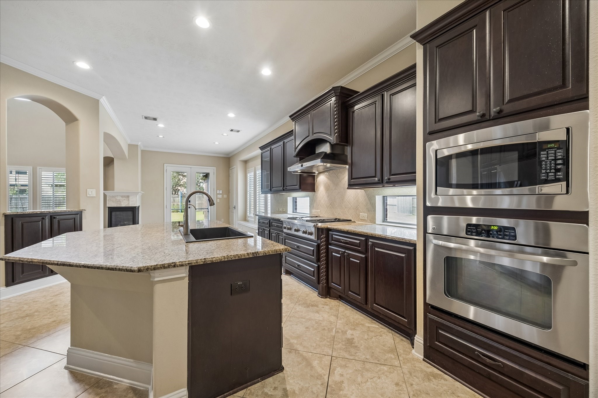 4506 Beacon View Court Property Photo 19