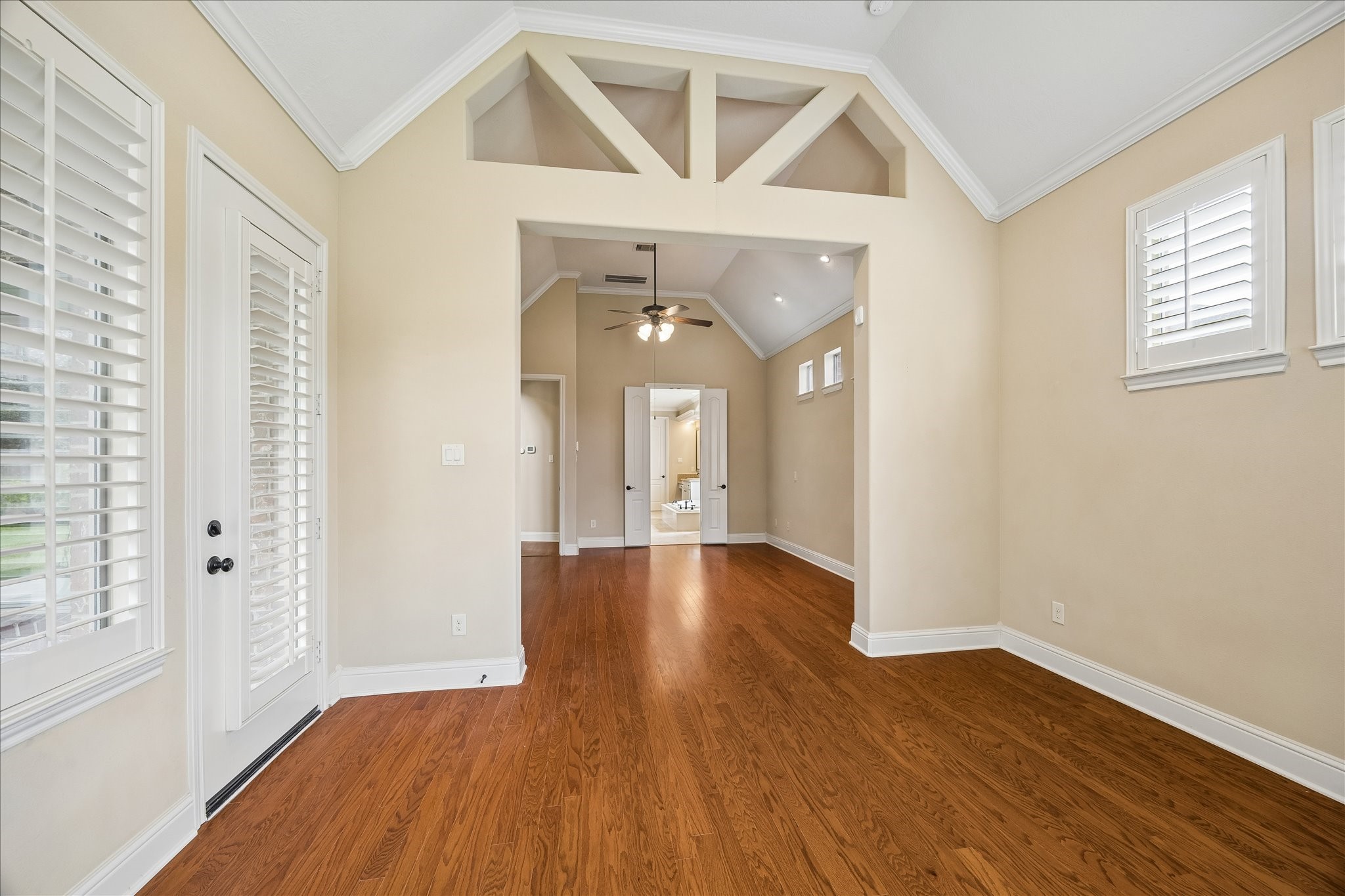 4506 Beacon View Court Property Photo 24