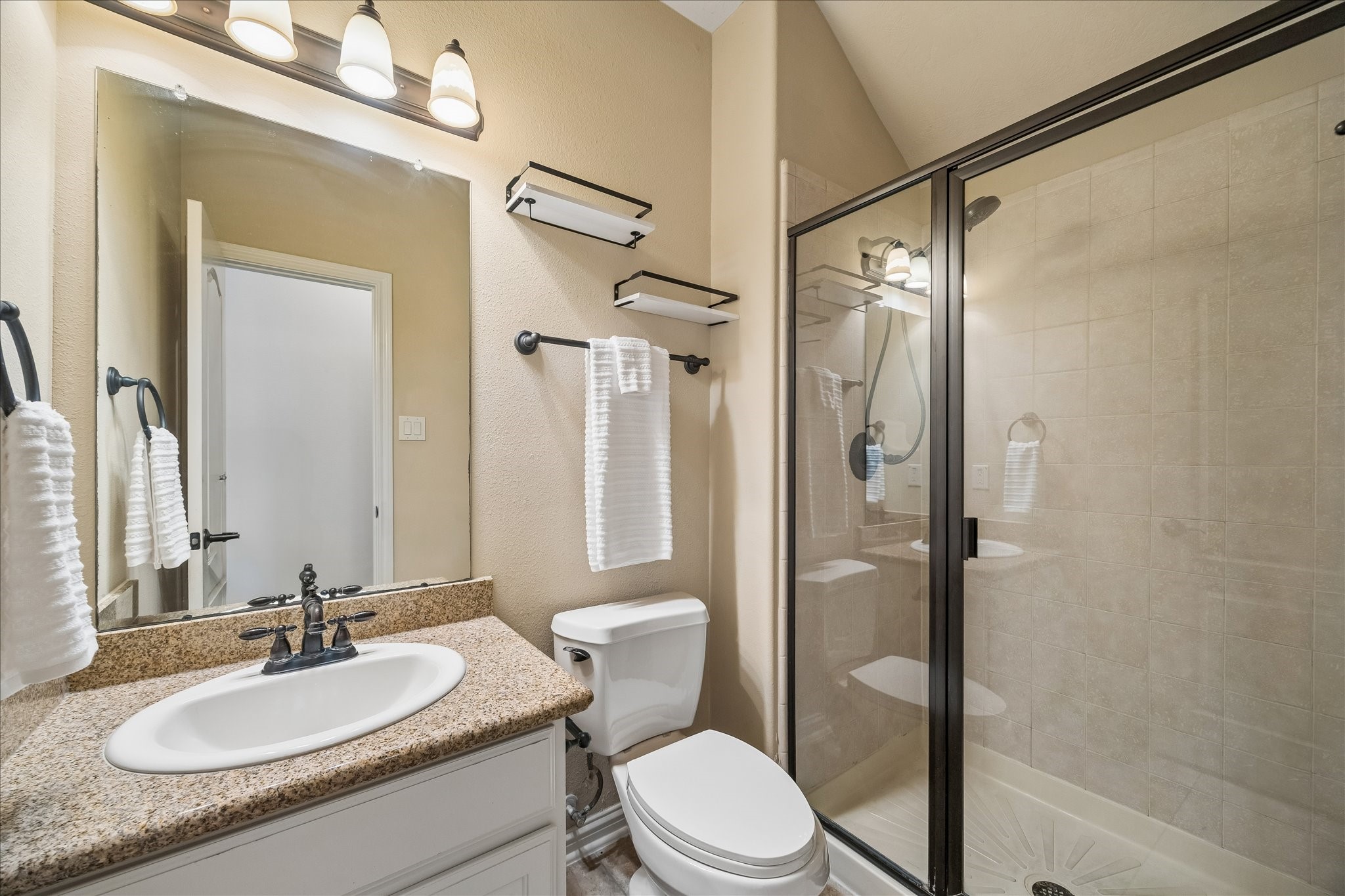 4506 Beacon View Court Property Photo 37