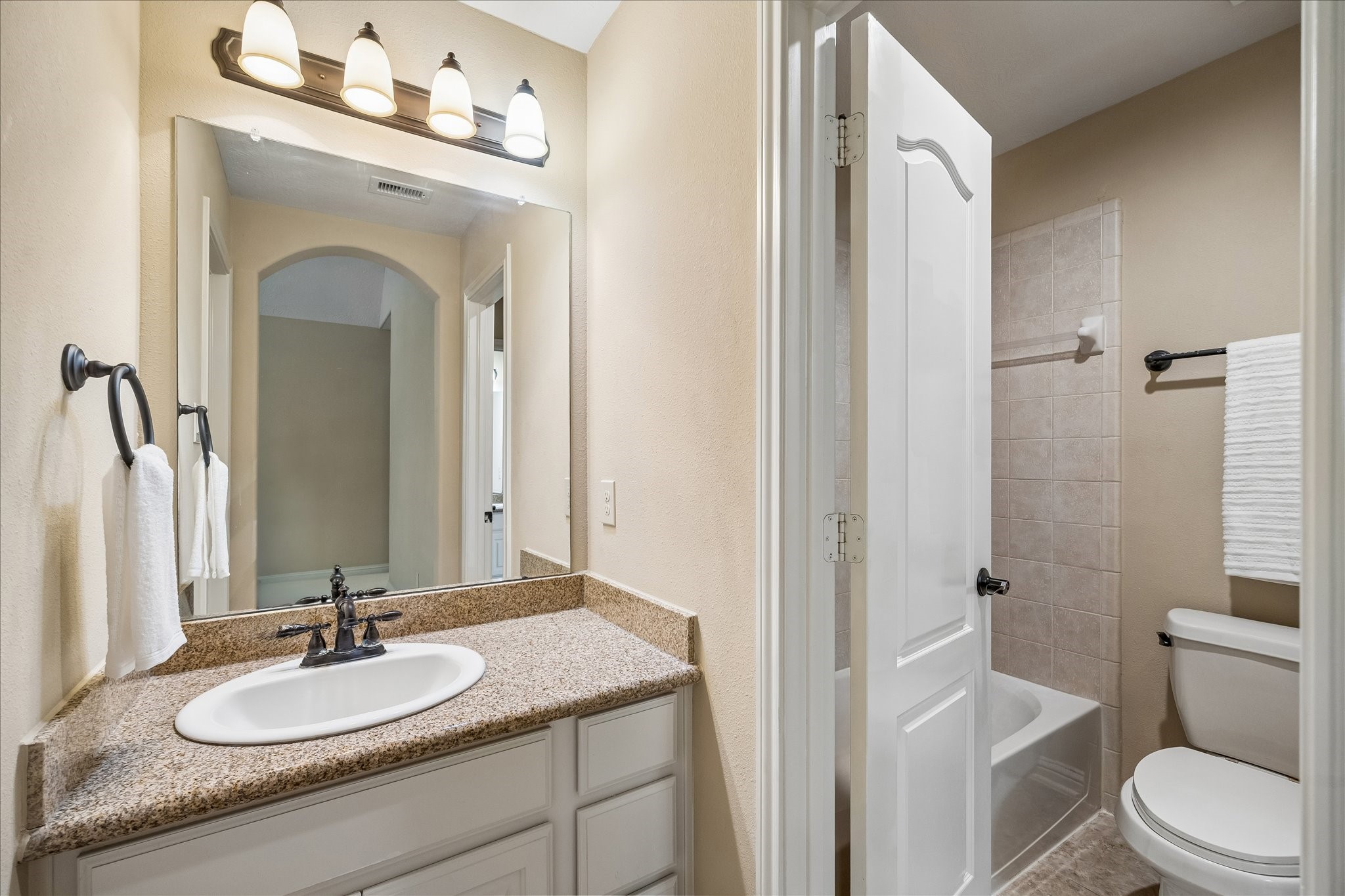 4506 Beacon View Court Property Photo 37