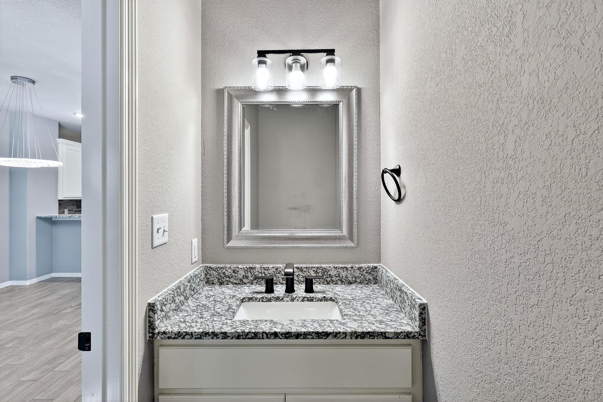 279 Capetown Property Photo 10