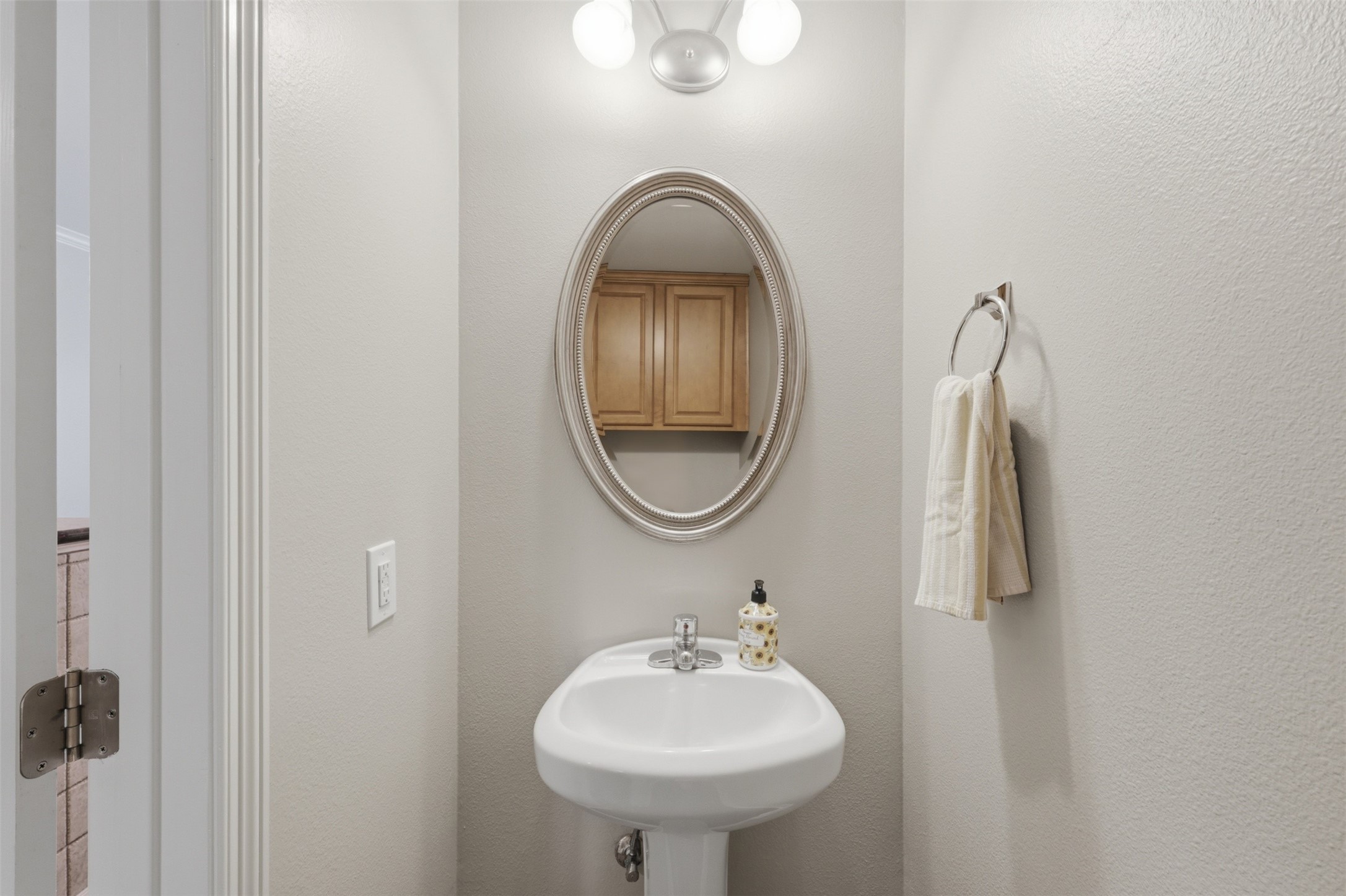 305 Holleman Drive E 1004 Property Photo 10