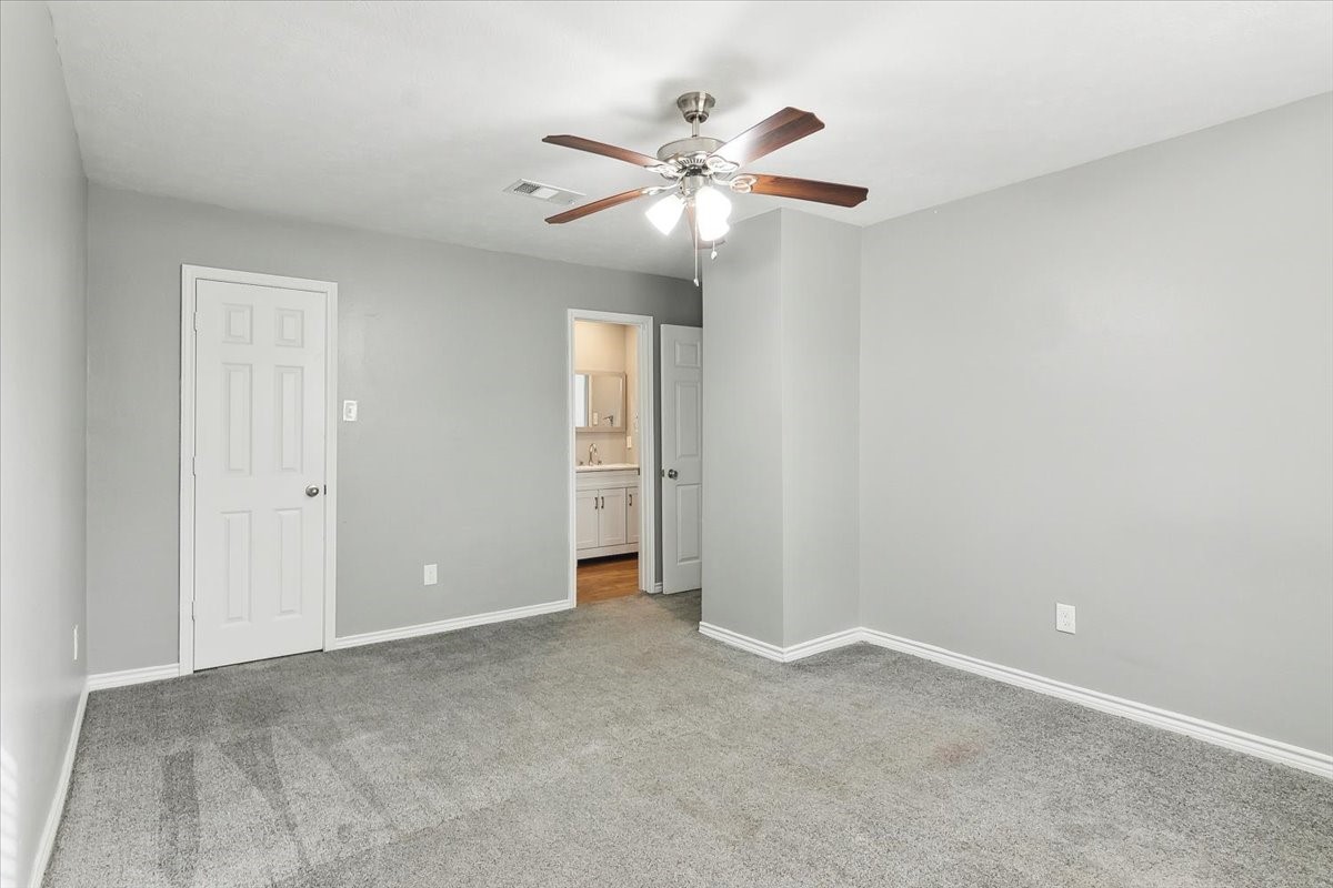 8540 Glen Meadow Lane Property Photo 15