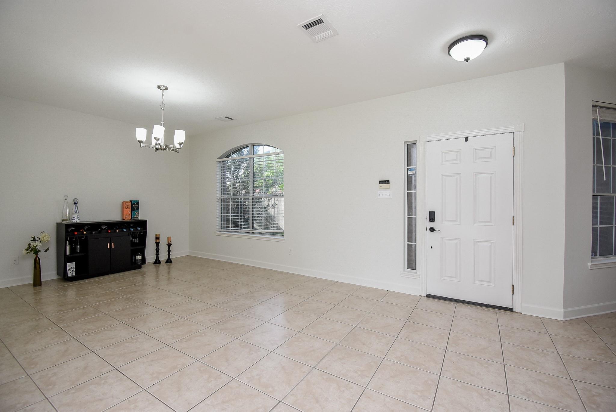 1607 Rustic Hollow Lane Property Photo 11