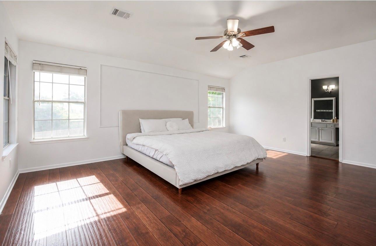 1607 Rustic Hollow Lane Property Photo 27