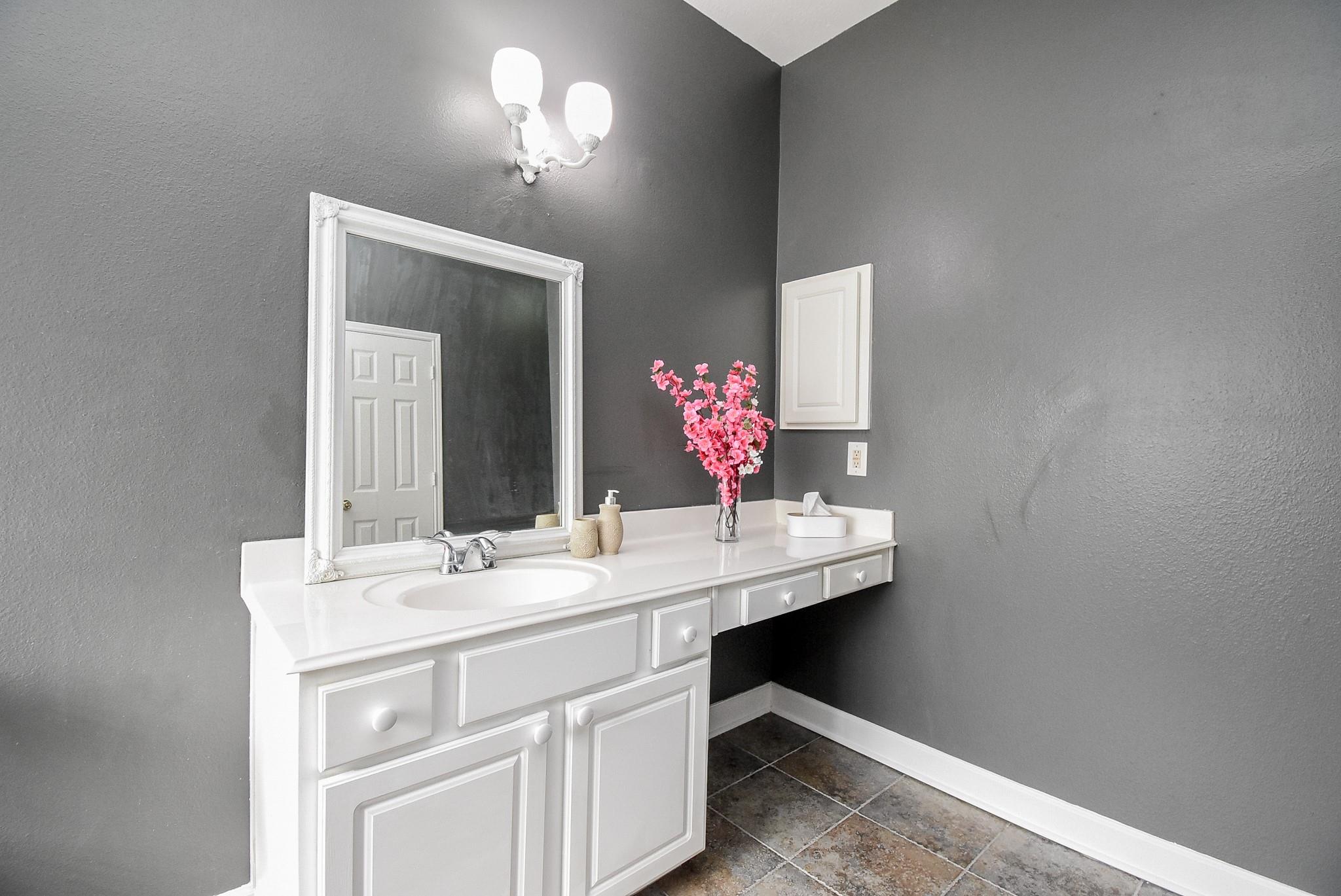 1607 Rustic Hollow Lane Property Photo 31