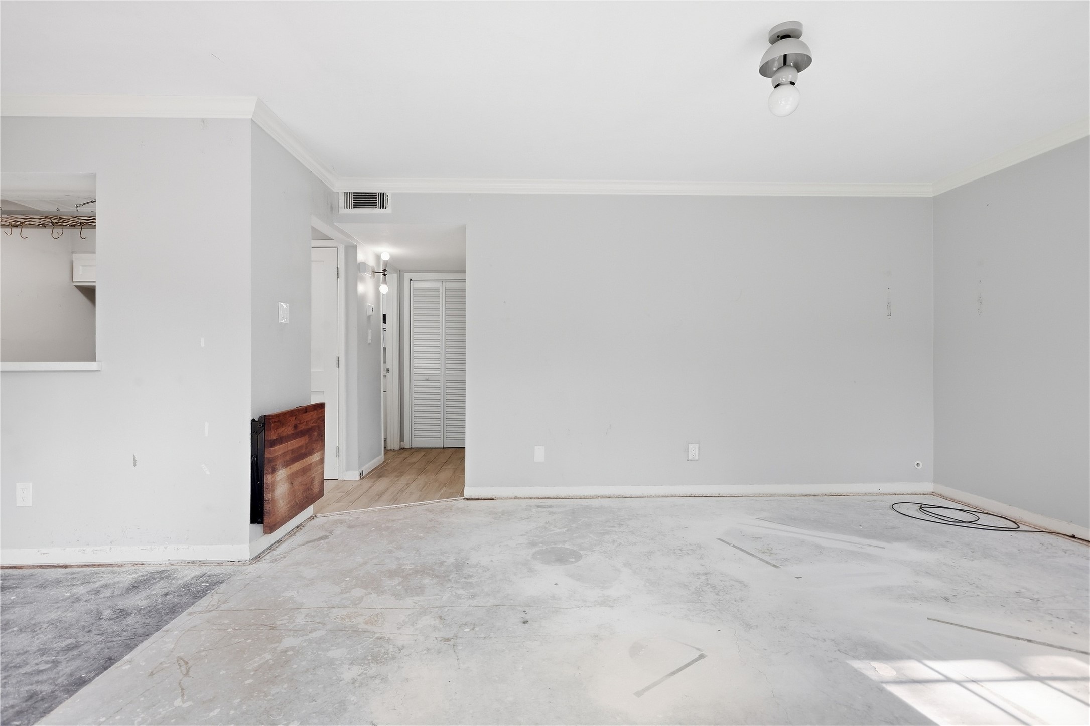 9005 Gaylord Street 17 Property Photo 8