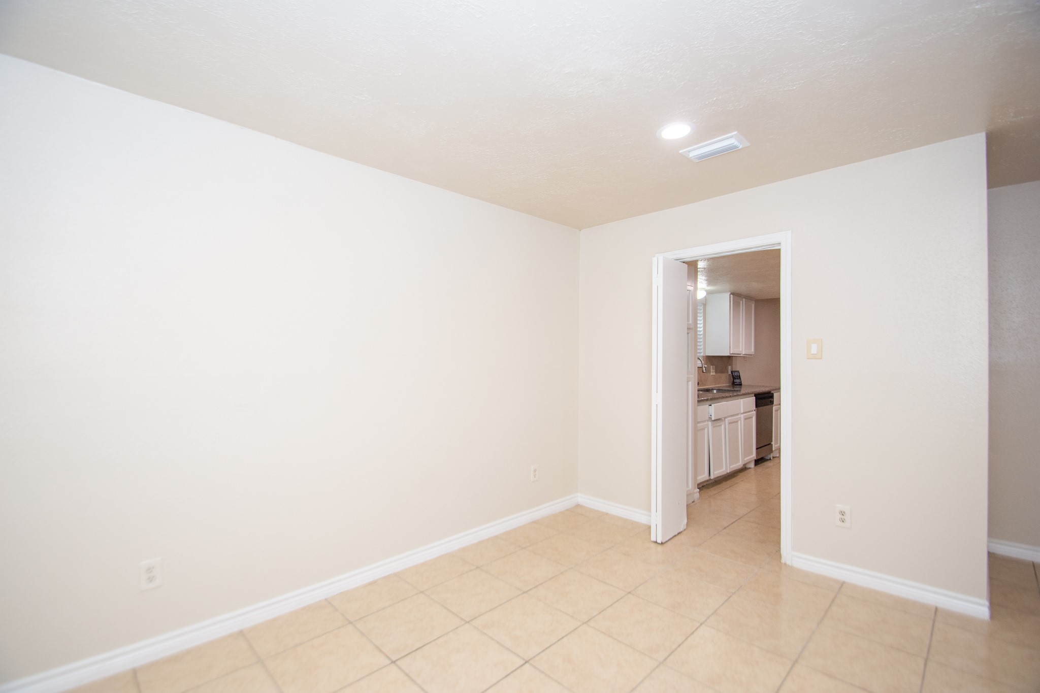 6710 Stiller Drive Property Photo 5