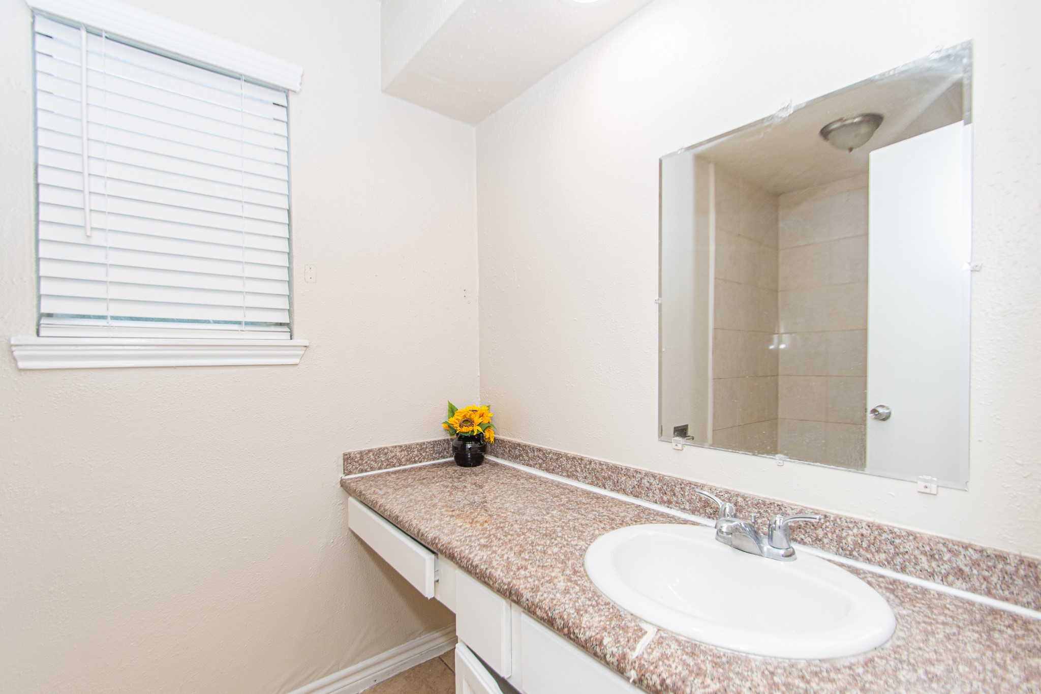 6710 Stiller Drive Property Photo 9