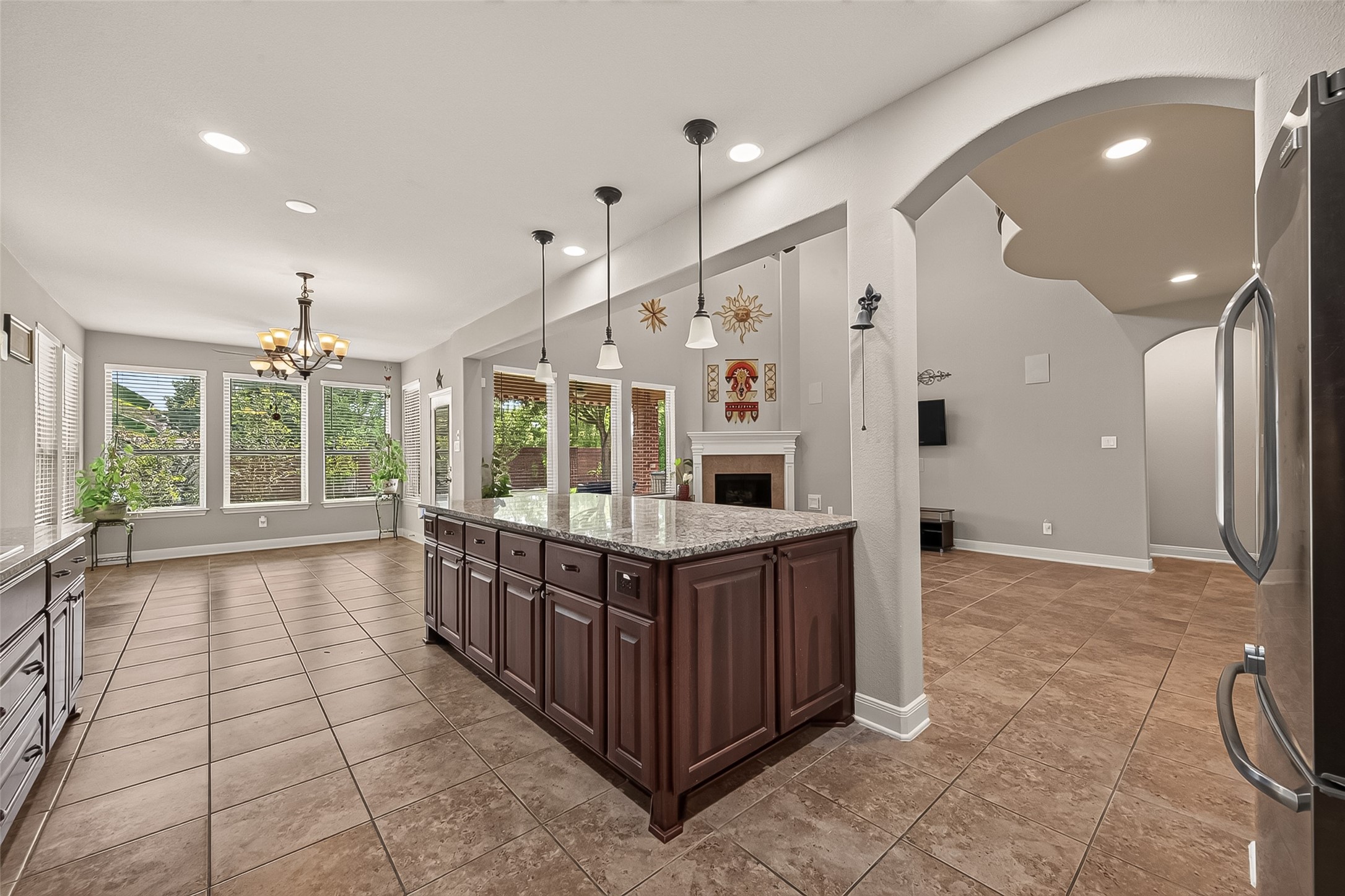 17619 Murrayfield Court Property Photo 11