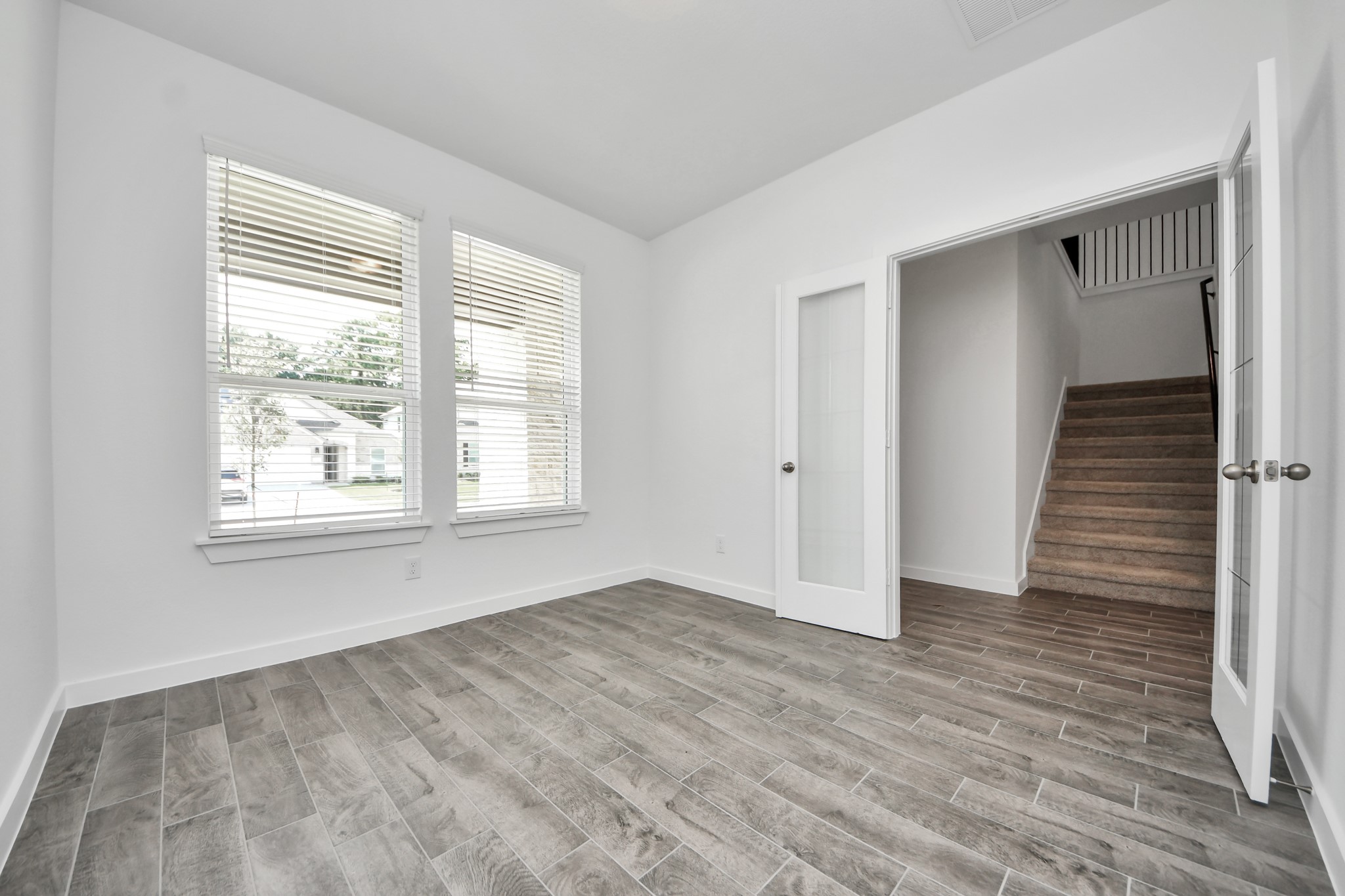 11810 Royal Willow Lane Property Photo 7