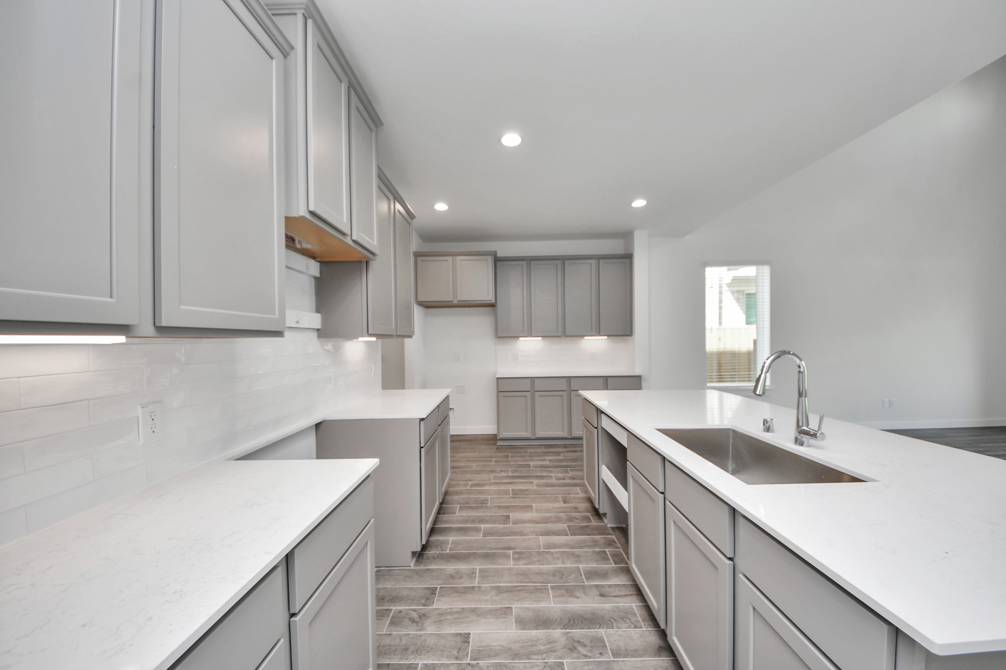 11810 Royal Willow Lane Property Photo 13