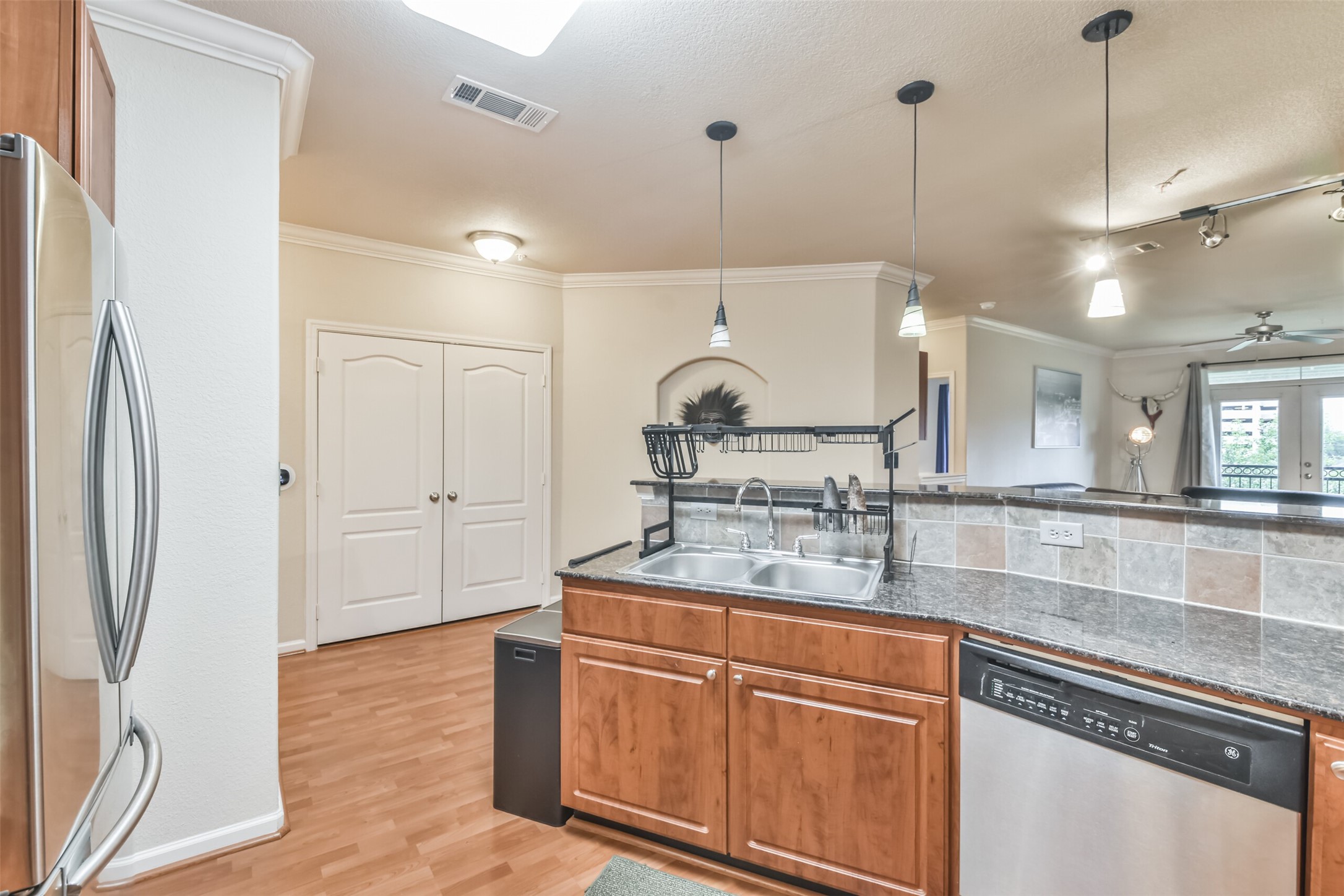 1711 Old Spanish Trail 231 Property Photo 8