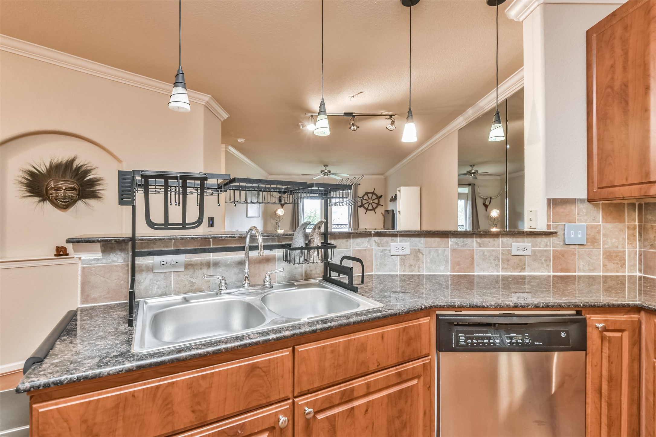 1711 Old Spanish Trail 231 Property Photo 10