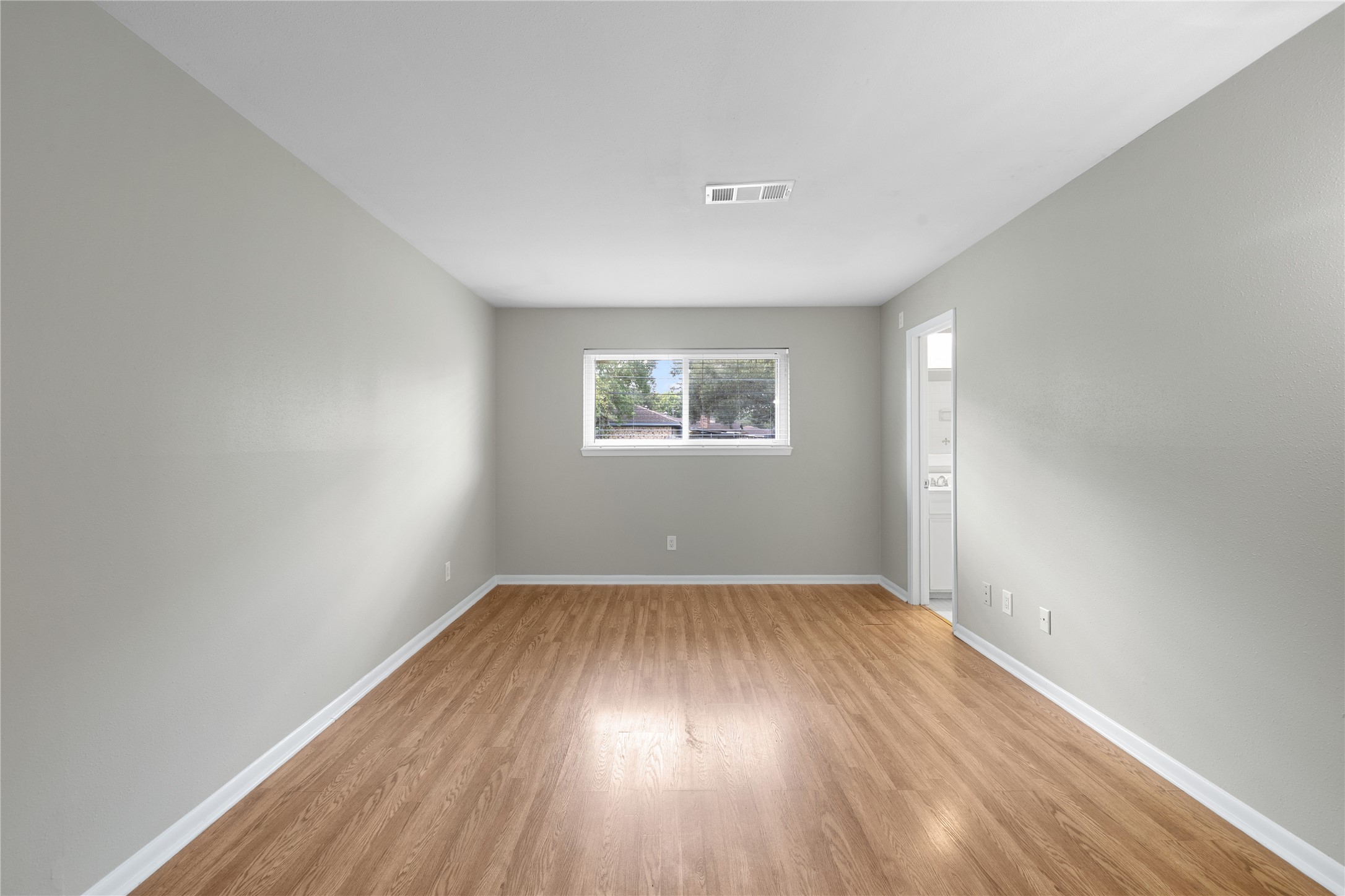 3822 Avenue P Property Photo 15