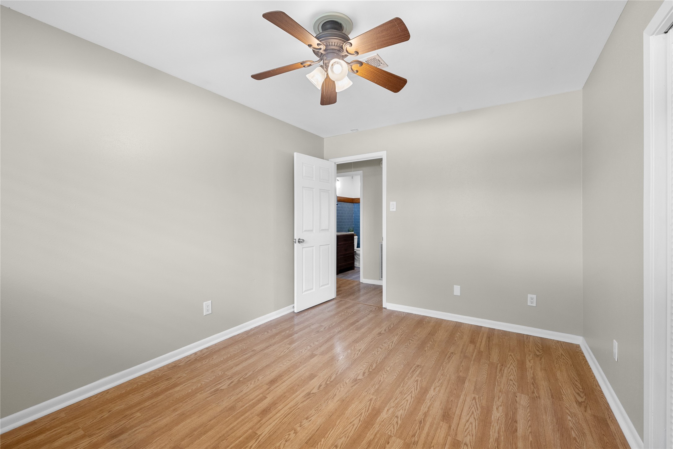 3822 Avenue P Property Photo 19
