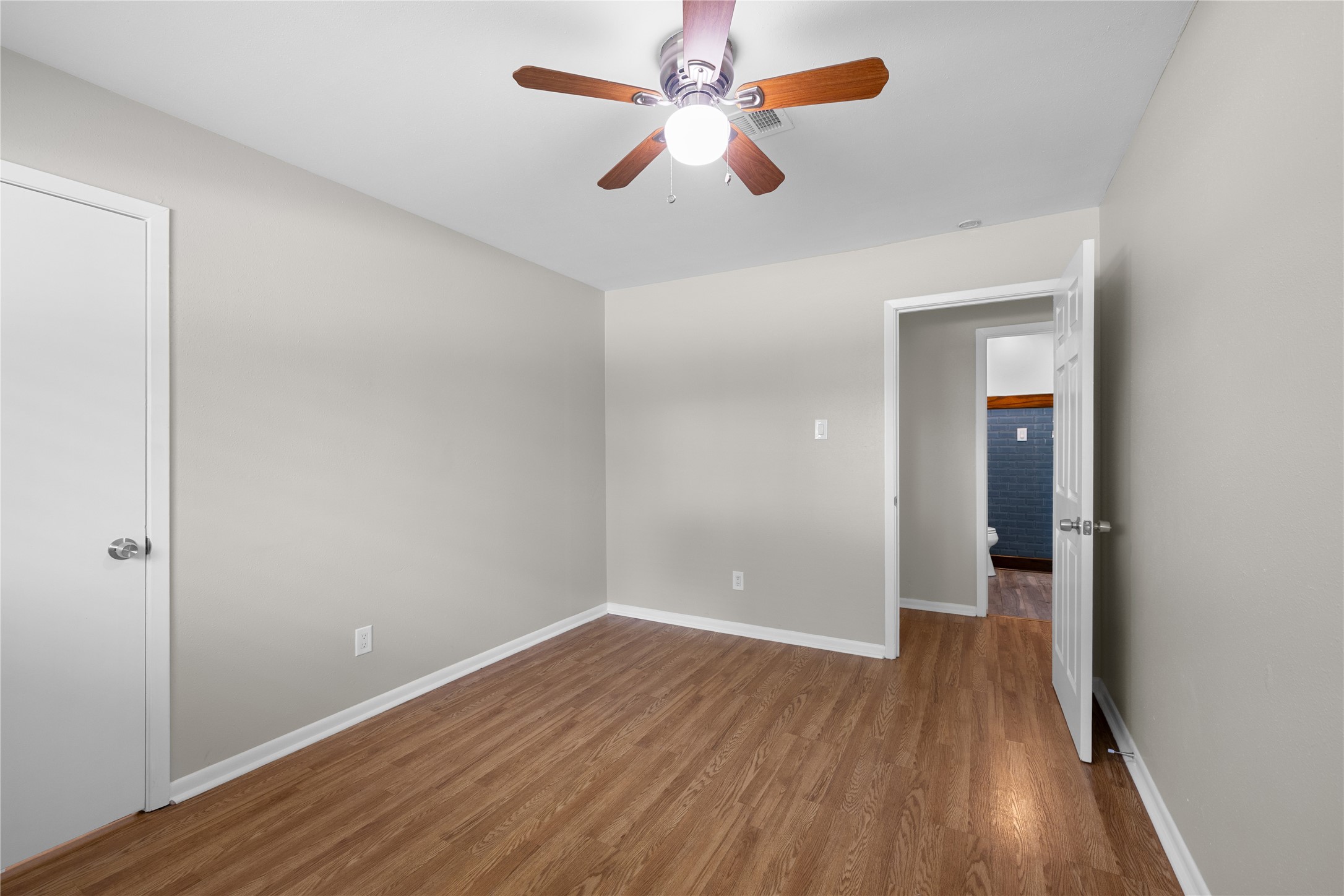 3822 Avenue P Property Photo 21