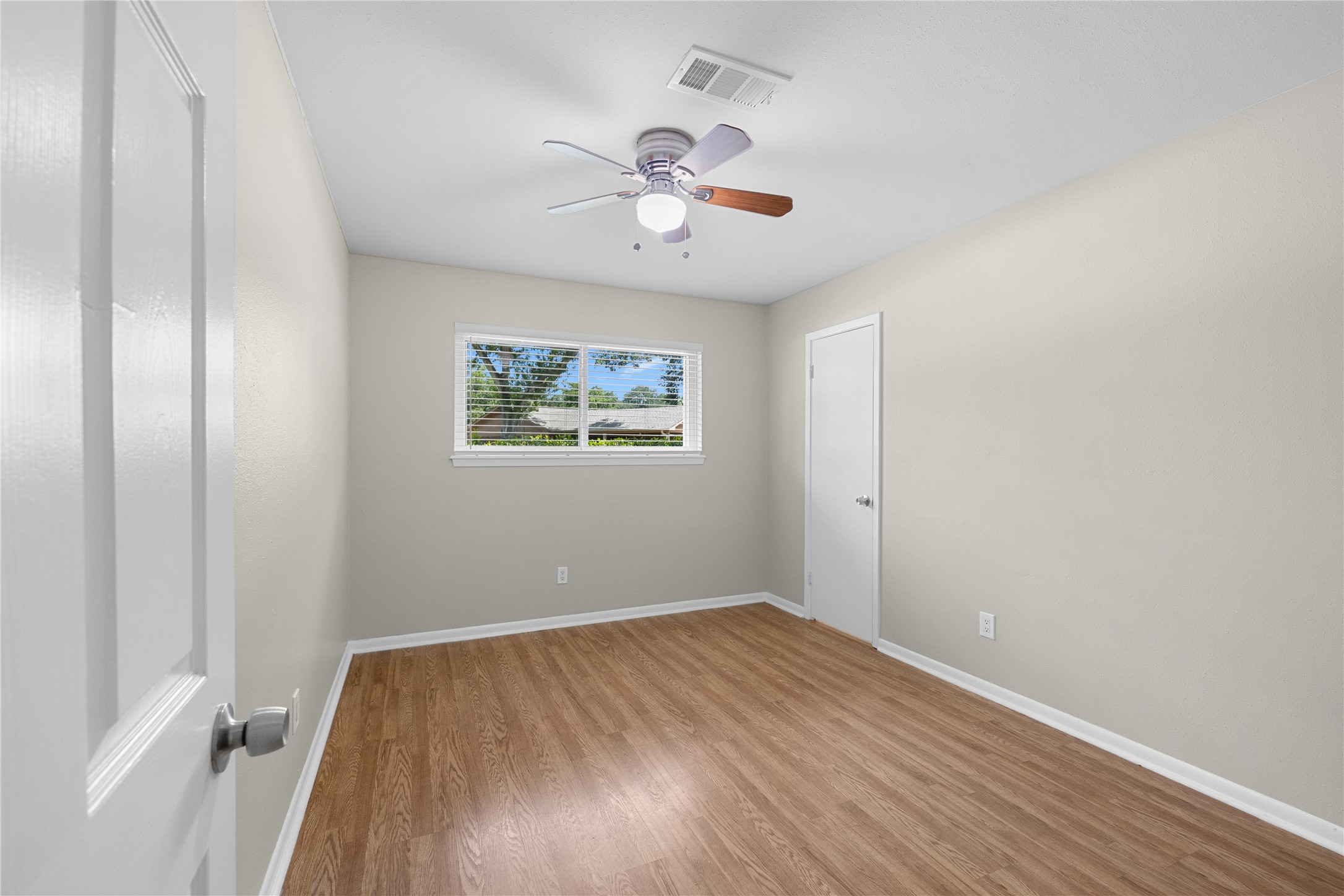 3822 Avenue P Property Photo 22