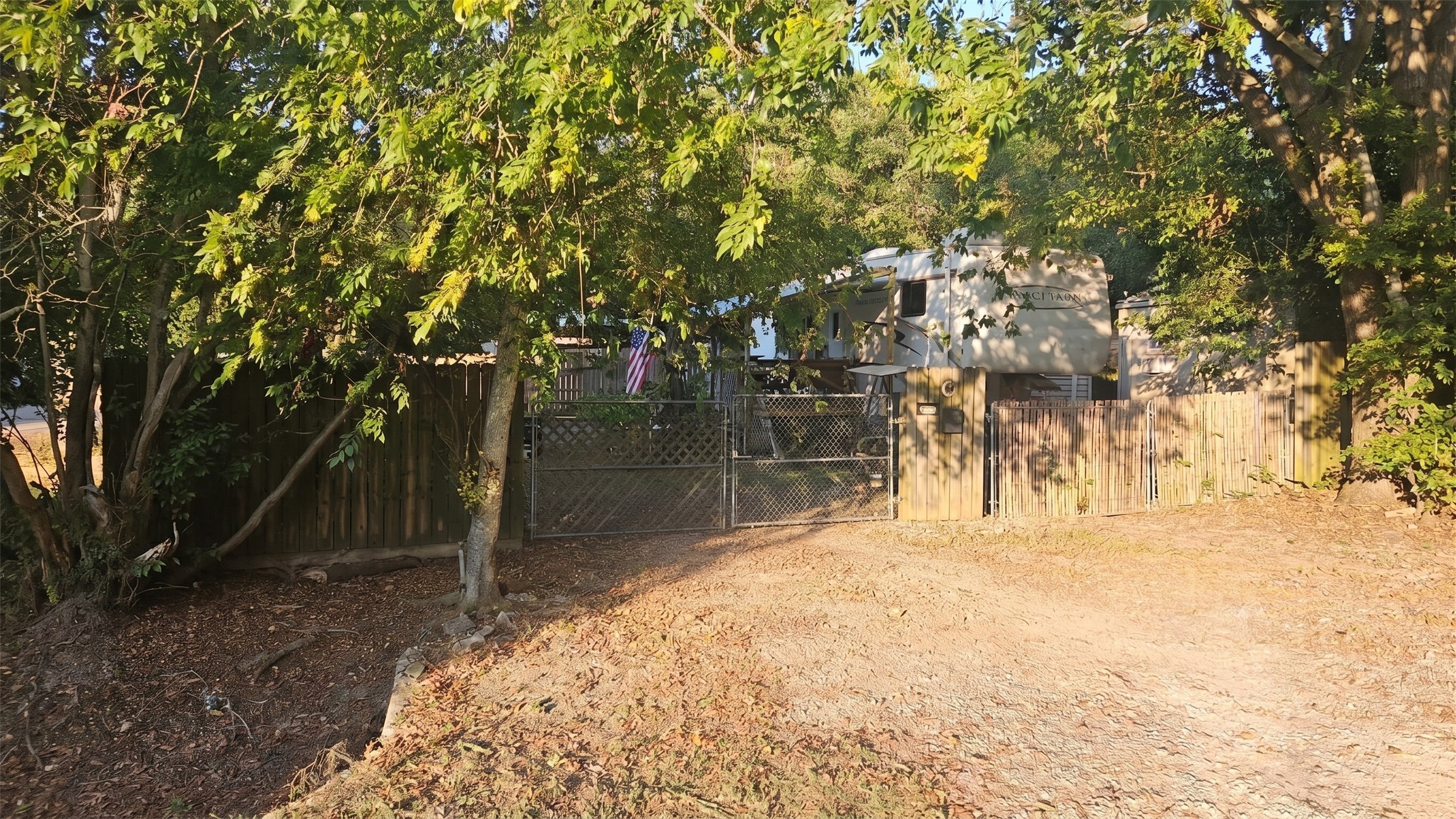 4803 3rd Street Property Photo 4