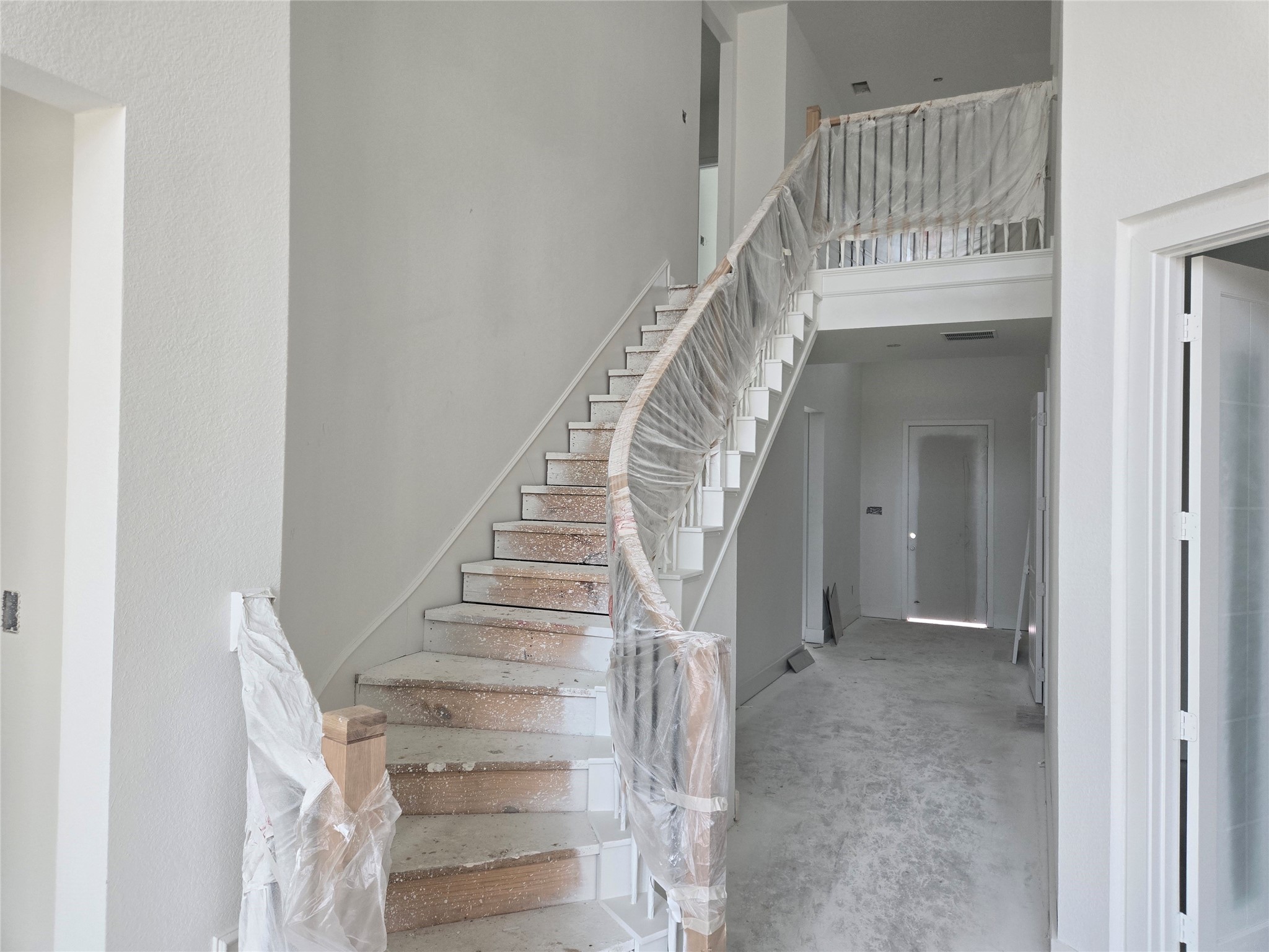 22334 Junction Peak Court Property Photo 4