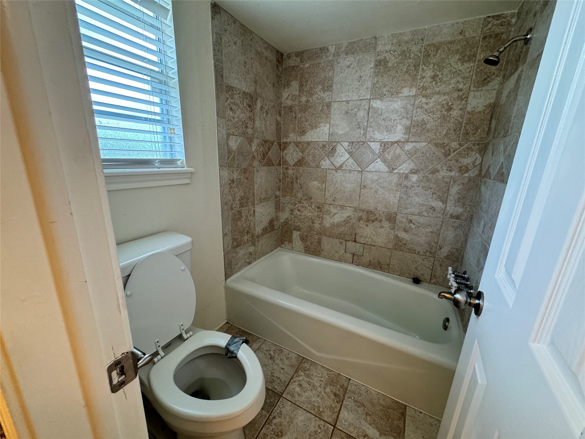 3815 Highpines Drive Property Photo 7