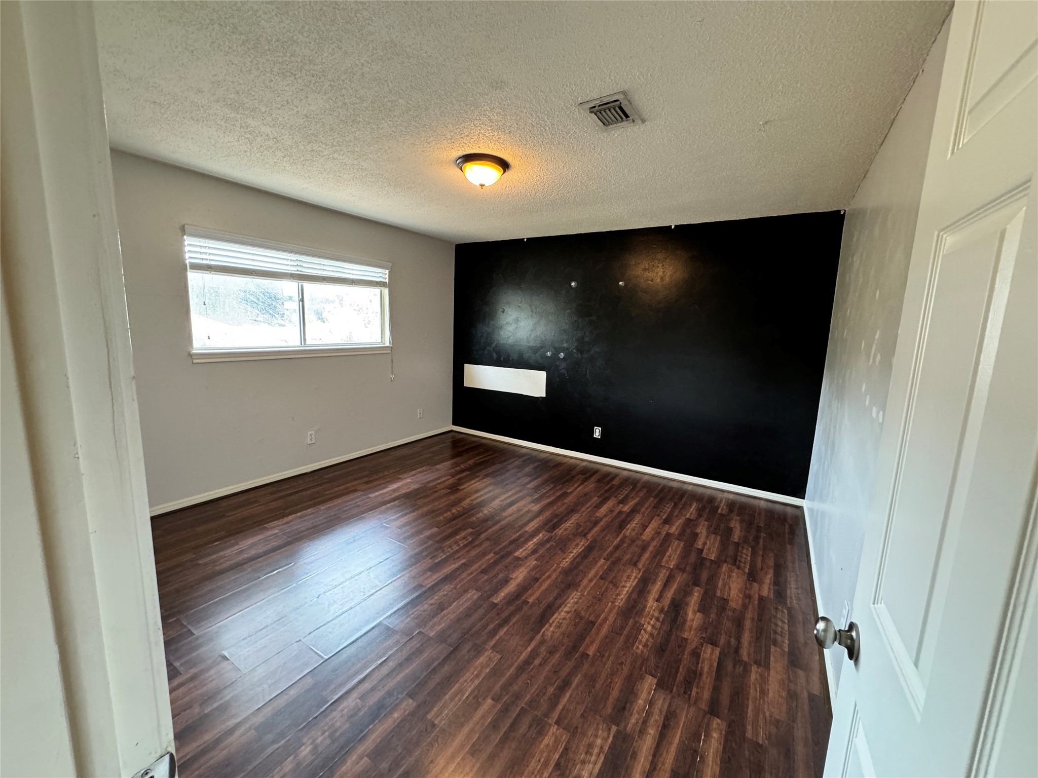 3815 Highpines Drive Property Photo 13