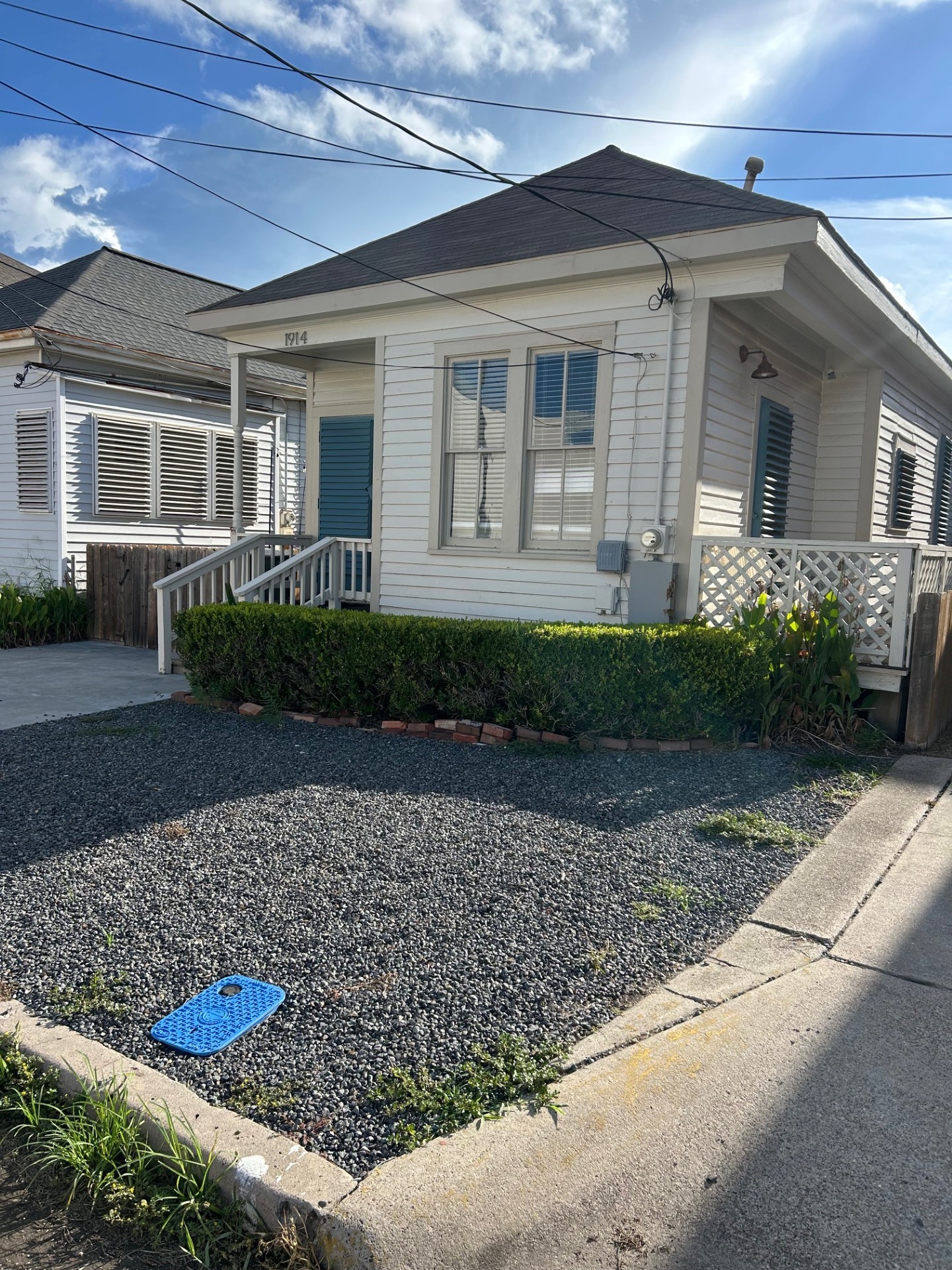 1914 24th Street Property Photo 2