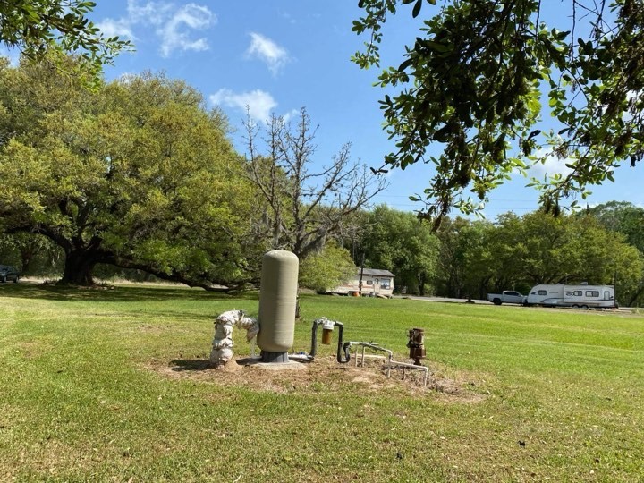 1819 Y U Jones Road Property Photo 6