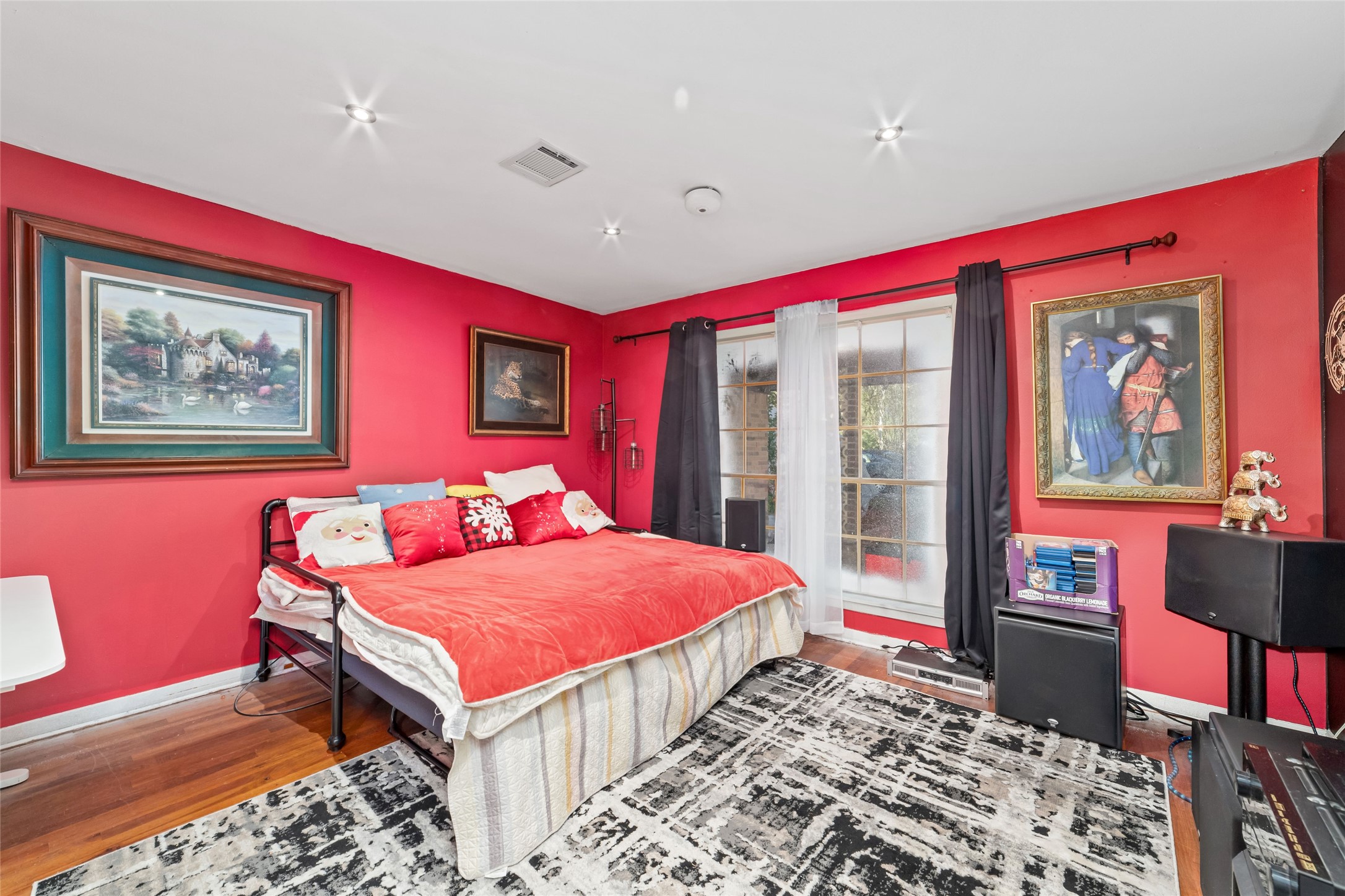 1819 Y U Jones Road Property Photo 14