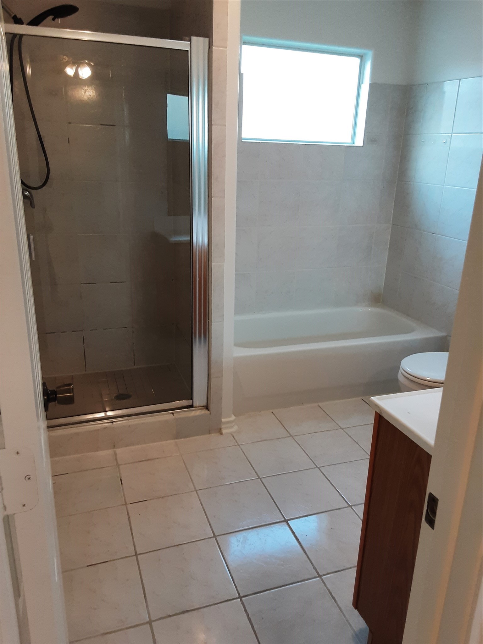 11827 Cape Hyannis Drive Property Photo 10